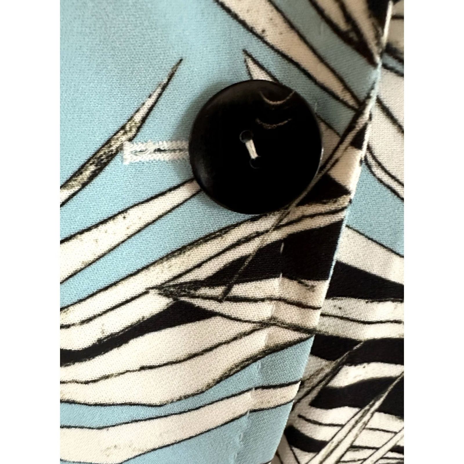 Escada VINTAGE ESCADA Blazer Womens 36 Blue Black White Abstract Floral Print Notch Lapel Lined Midi Sleeve Long Classic Tailored Dry Clean Only RARE Size XS / US 0-2 / IT 36-38 - 5 Thumbnail