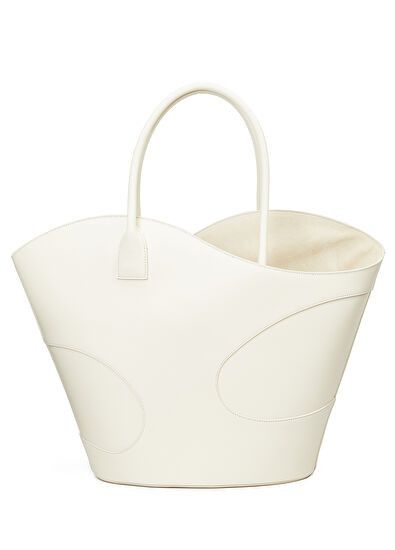 Salvatore Ferragamo o1s1rm0924 Size: OS / Leather Shoulder Bag in White Size ONE SIZE - 4 Thumbnail