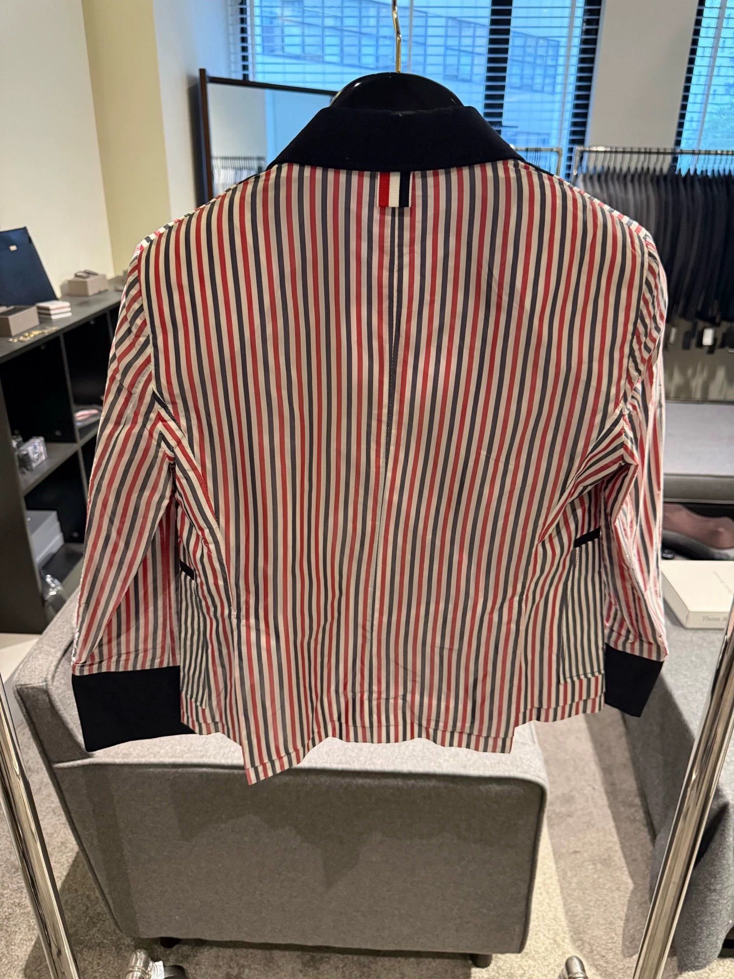 Thom Browne TB Women's Runway Inside-Out Colorblock Blazer 40 Size S / US 4 / IT 40 - 2 Thumbnail