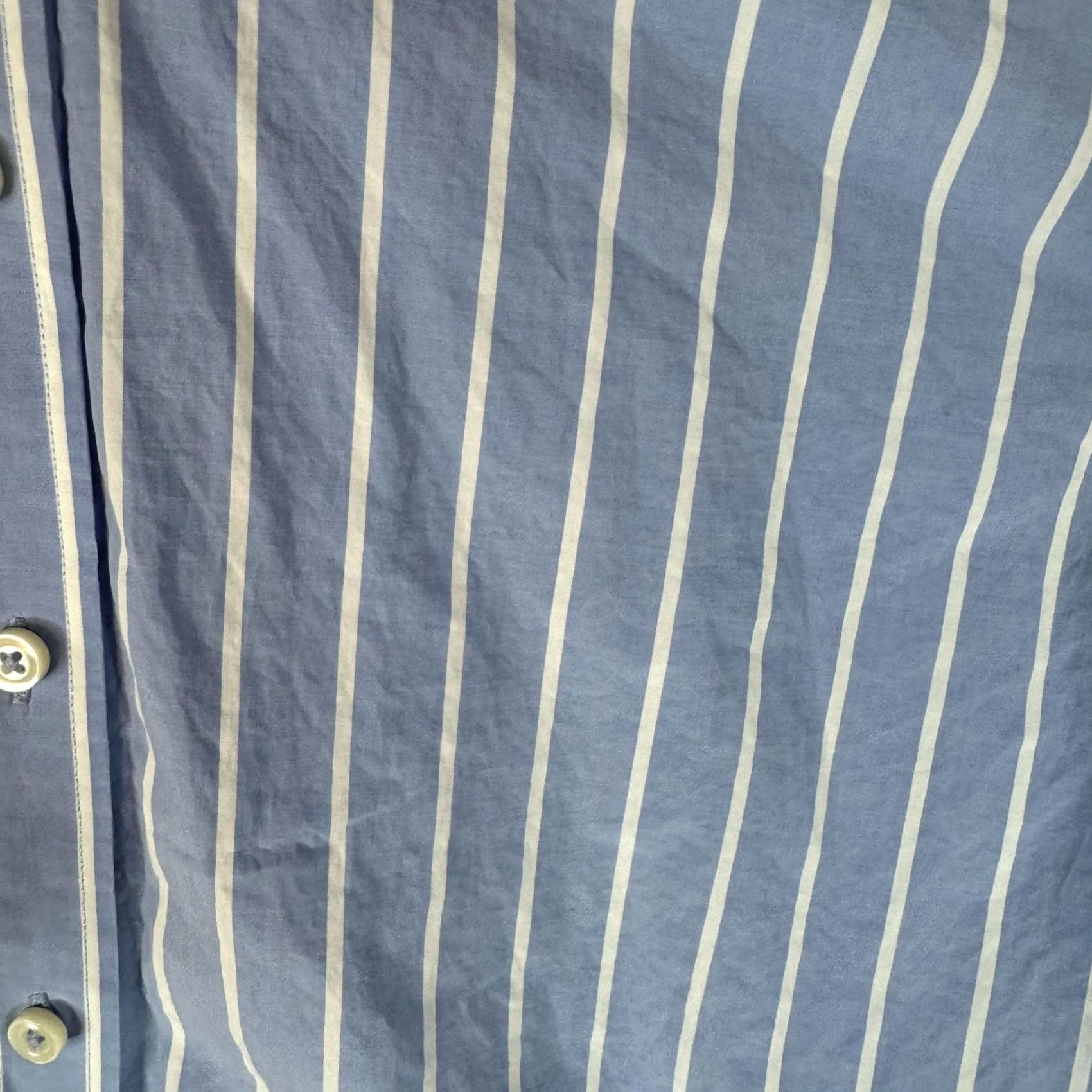 Charles Tyrwhitt Charles Tyrwhitt Shirt Mens Large Blue White Striped Peached Poplin Button Down Shirt Size US L / EU 52-54 / 3 - 6 Thumbnail