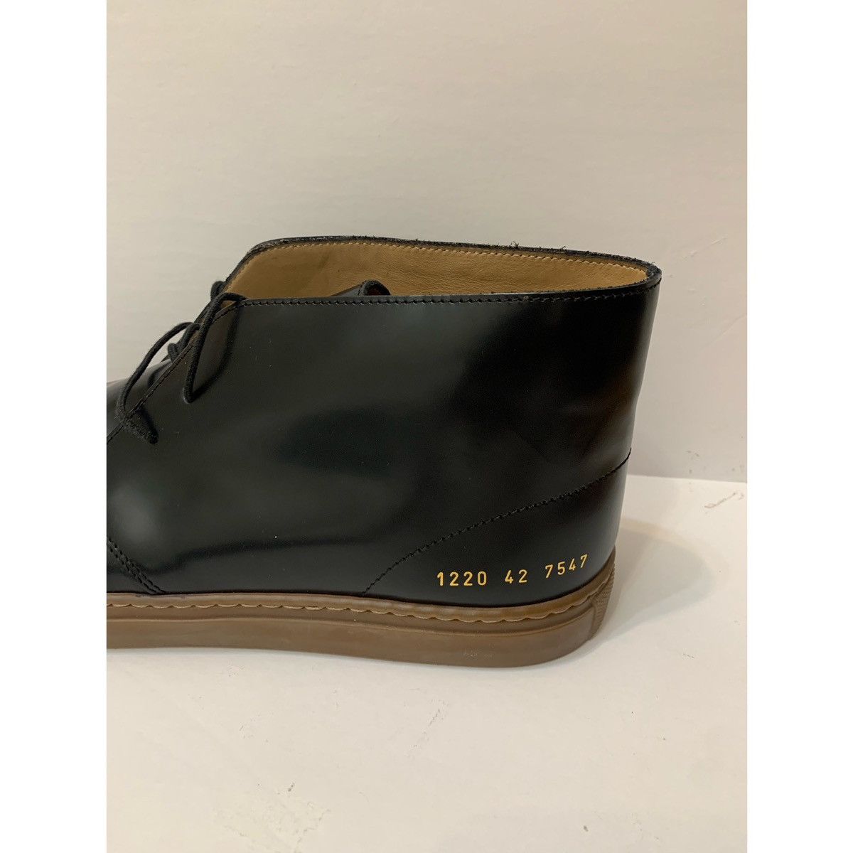 Common Projects COMMON PROJECTS CHUKKA SHINY BLACK BOOT Size US 9 / EU 42 - 9 Thumbnail