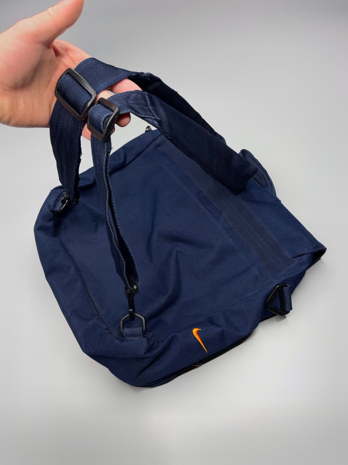 Nike × Vintage Vintage Y2k Nike Messenger Bag 2 in 1 Size ONE SIZE - 11 Thumbnail