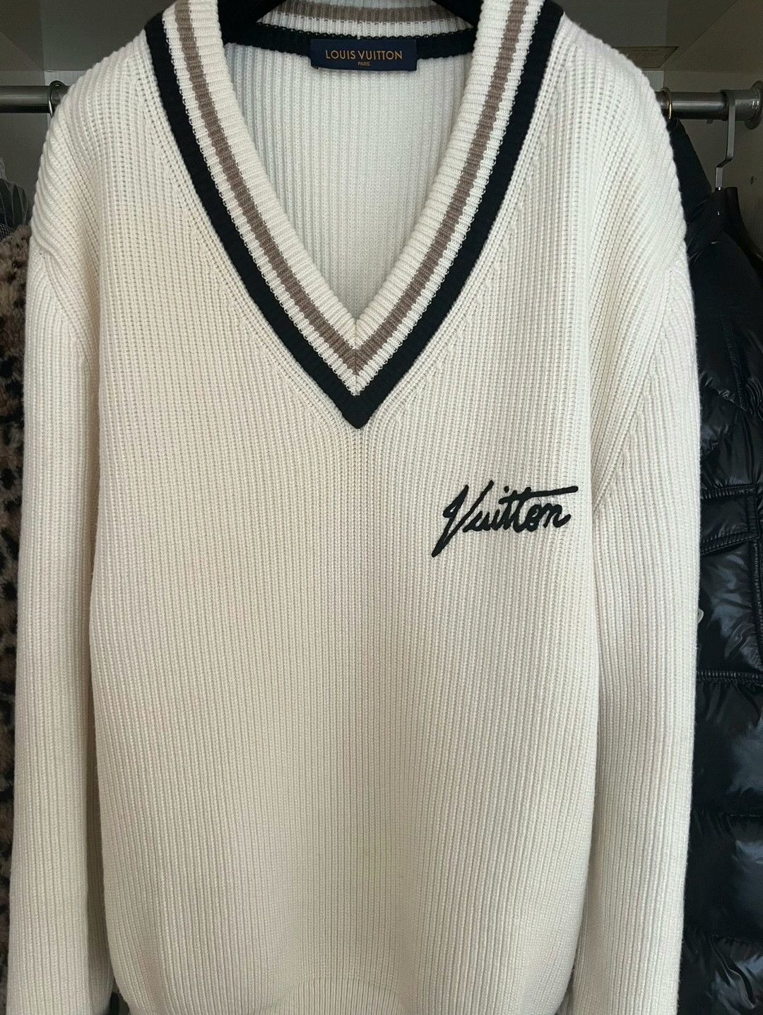 Louis Vuitton Louis Vuitton sweater Nextarrow-2501 Size US L / EU 52-54 / 3 - 1 Thumbnail