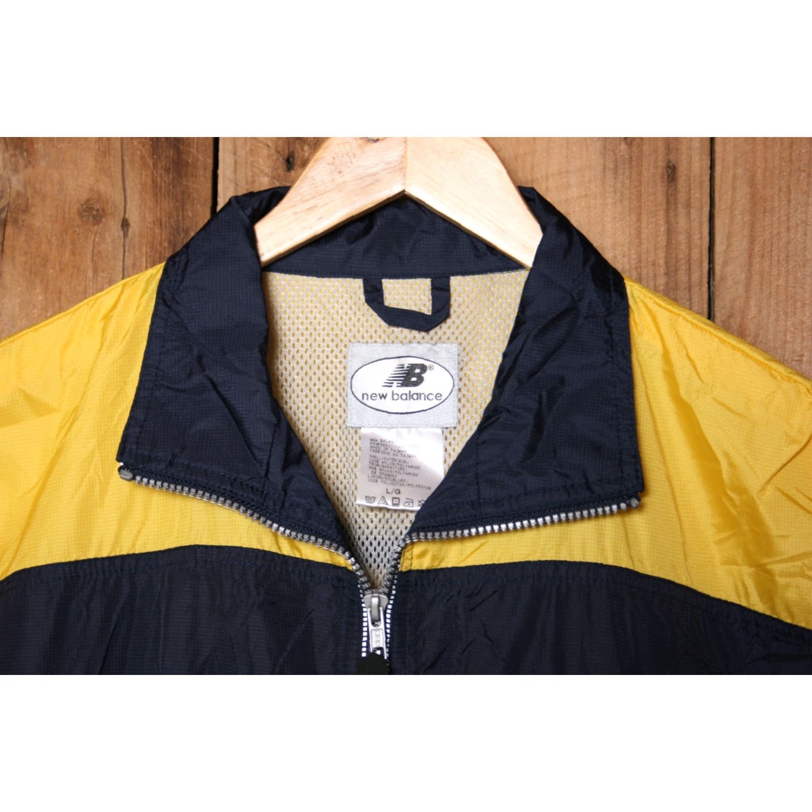 New Balance VINTAGE New Balance Jacket Track Jacket Men L Blue Yellow Nylon Zip Sweat Activewear Running & Jogging Size US L / EU 52-54 / 3 - 2 Thumbnail