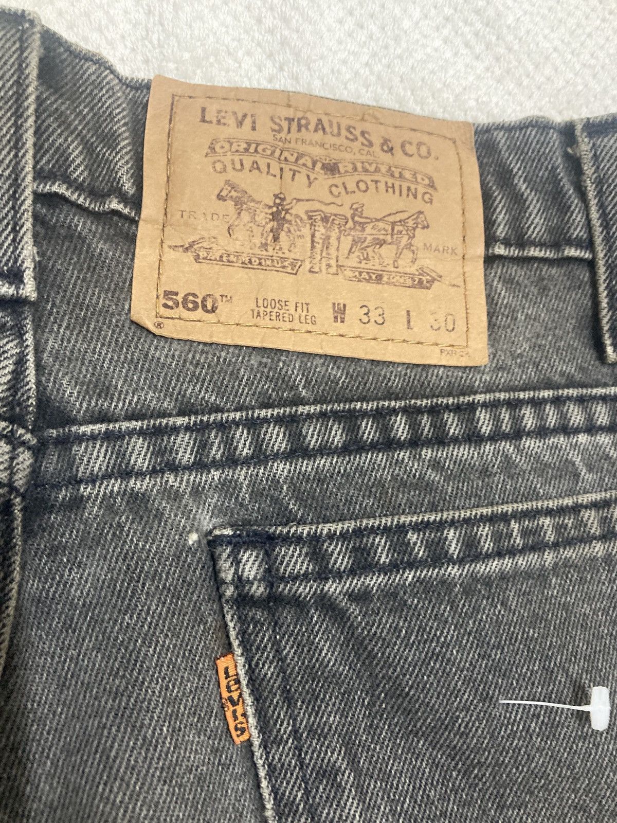 Levi's Vintage 90’s Levis 560 Orange Tab jeans Made in Guatemala Size US 33 - 17 Thumbnail