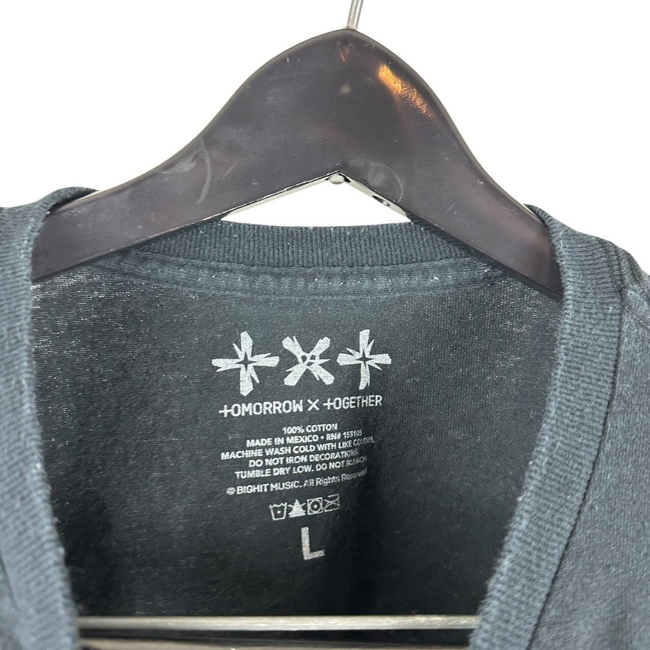 Band Tees Mens Y2K Tomorrow X Together Sweet Mirage Shirt Size US L / EU 52-54 / 3 - 8 Thumbnail