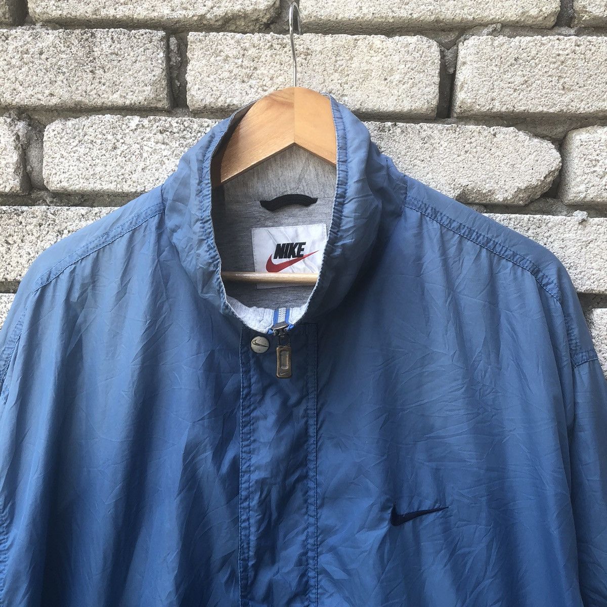Nike × Vintage Vintage 90s Nike Windbreaker Jacket Baby Blue Colour Size US L / EU 52-54 / 3 - 2 Thumbnail