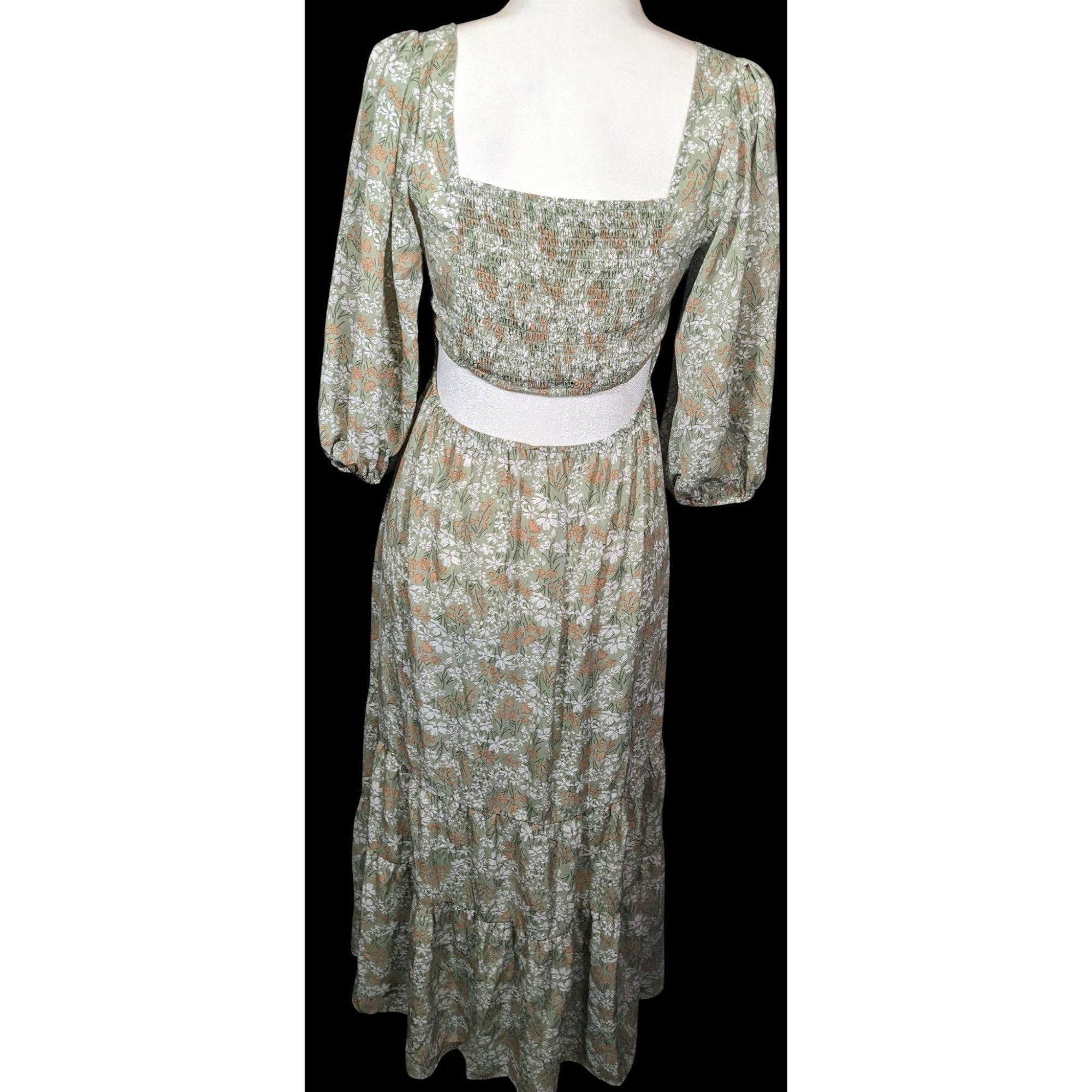 Other Lush Cottagecore Green Floral Dress With Lower Back Cutout Size S / US 4 / IT 40 - 2 Thumbnail