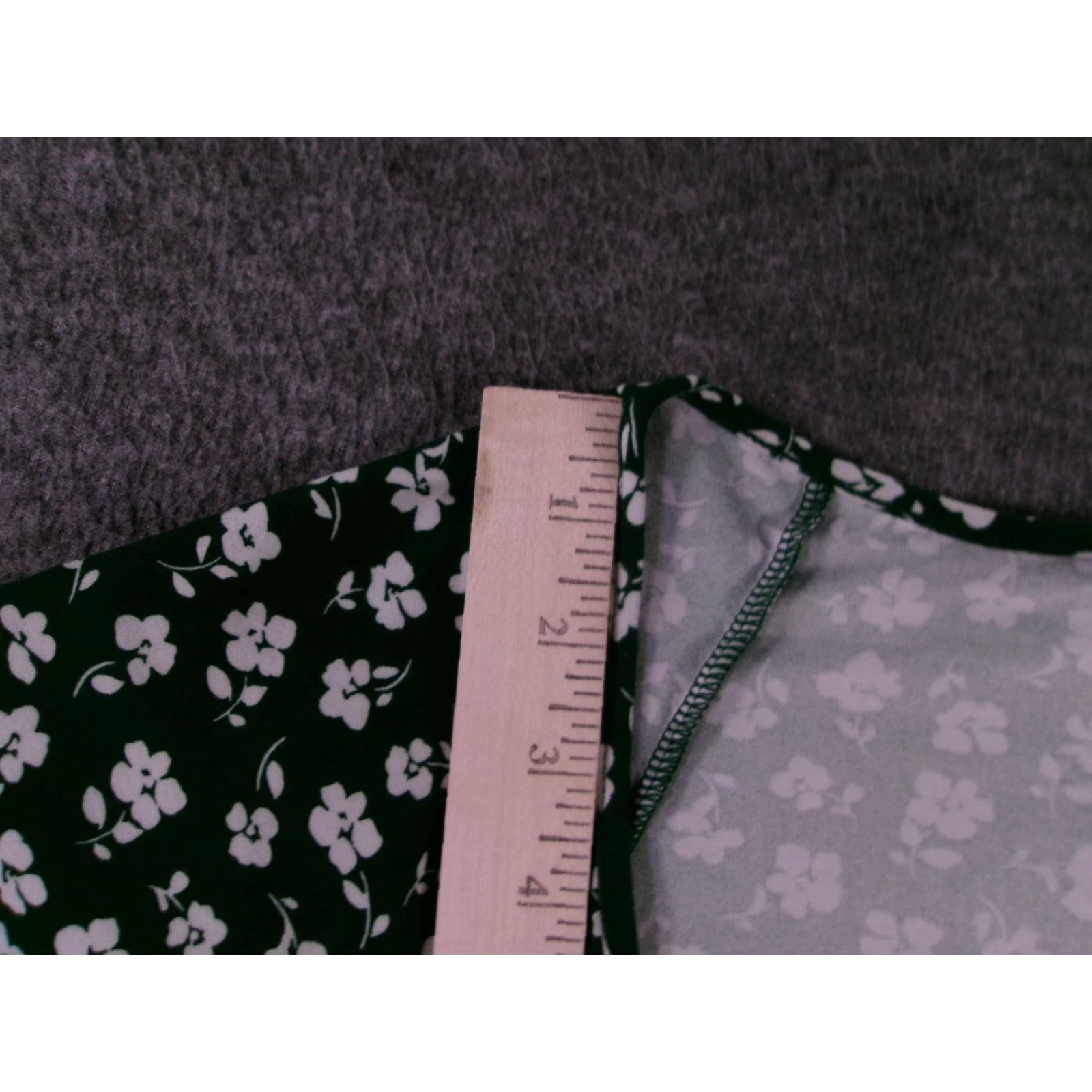 Vintage No Boundaries Dress Womens L Floral V Neck Short Sleeve Tiered Casual Green Size 36" / US 14 / IT 50 - 5 Thumbnail