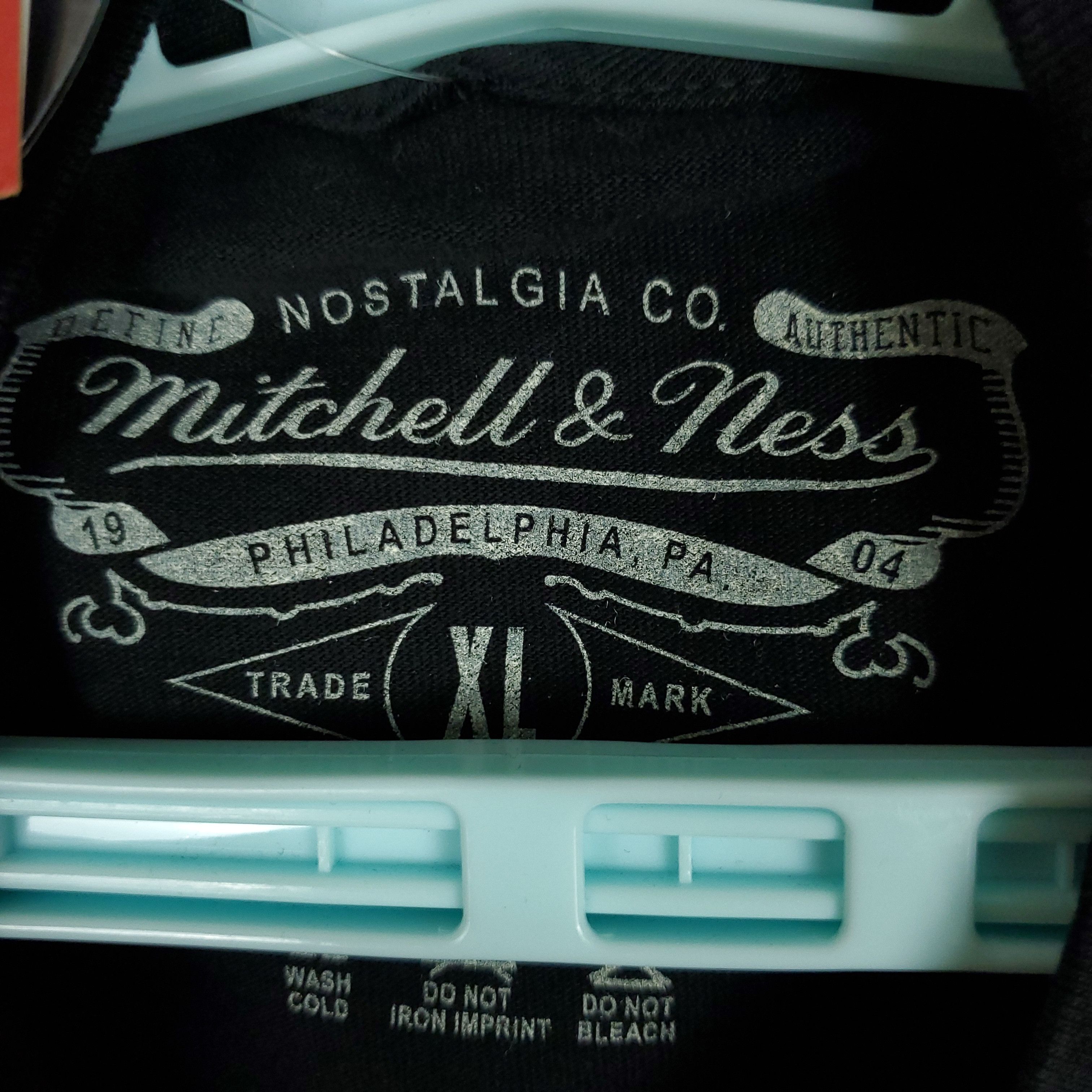 Aape Aape x Mitchell & Ness Philadelphia 76ers Tee Size US XL / EU 56 / 4 - 5 Thumbnail