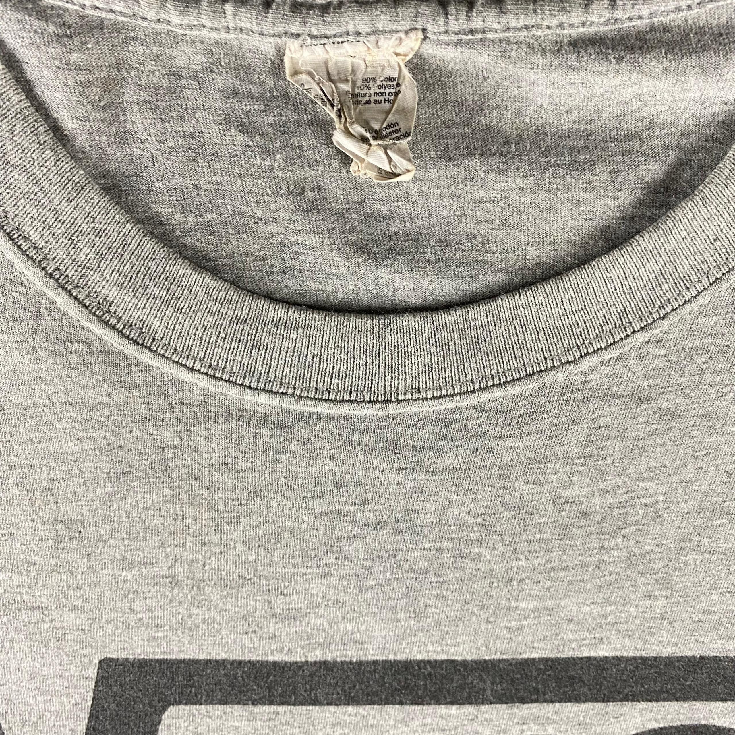 Vans Vintage Vans Off The Wall Spell Out Tshirt Size US L / EU 52-54 / 3 - 8 Thumbnail