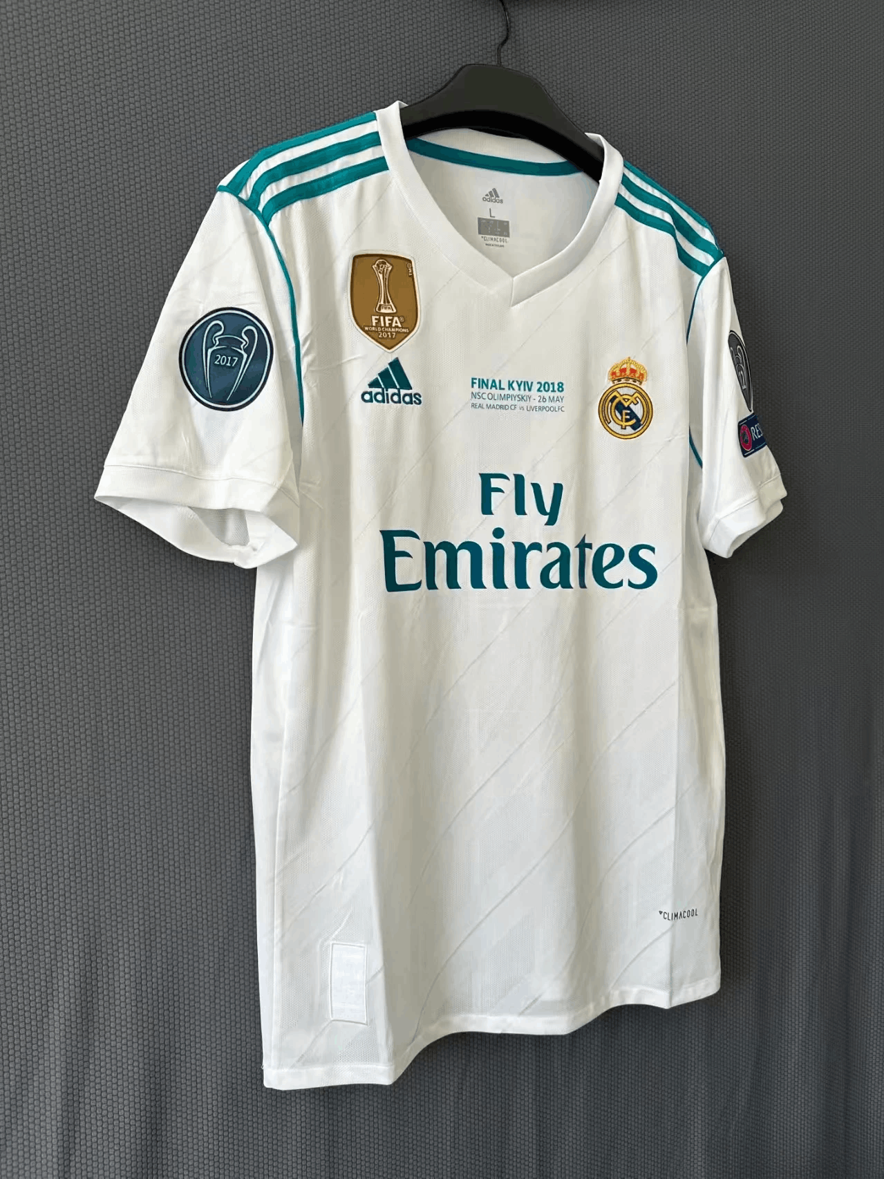 Other 2017 2018 Real Madrid C Ronaldo Jersey Size US L / EU 52-54 / 3 - 3 Thumbnail