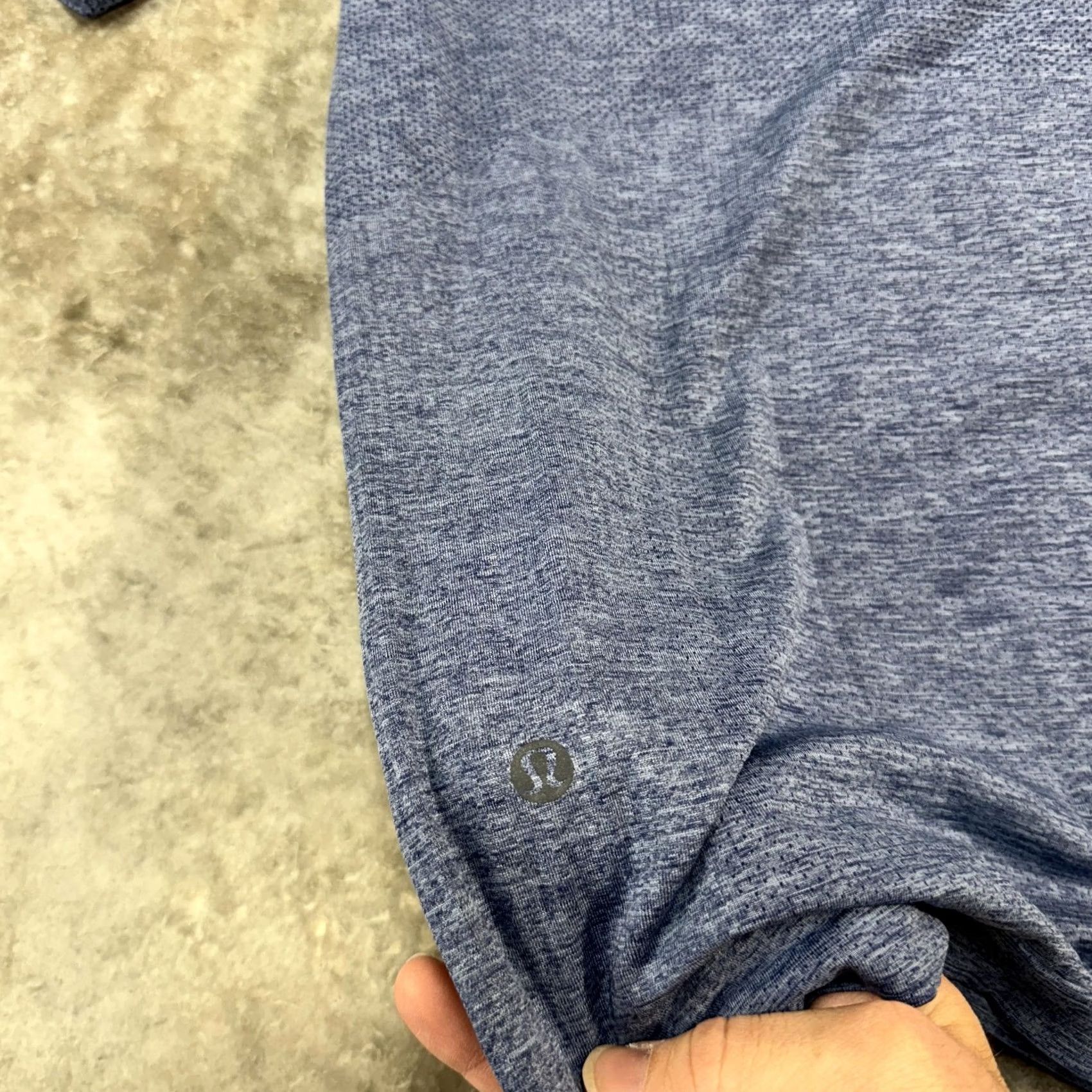 Lululemon Lululemon Shirt Mens Small Blue Short Sleeve Seamless Athletic Training Tee Top Size US S / EU 44-46 / 1 - 3 Thumbnail
