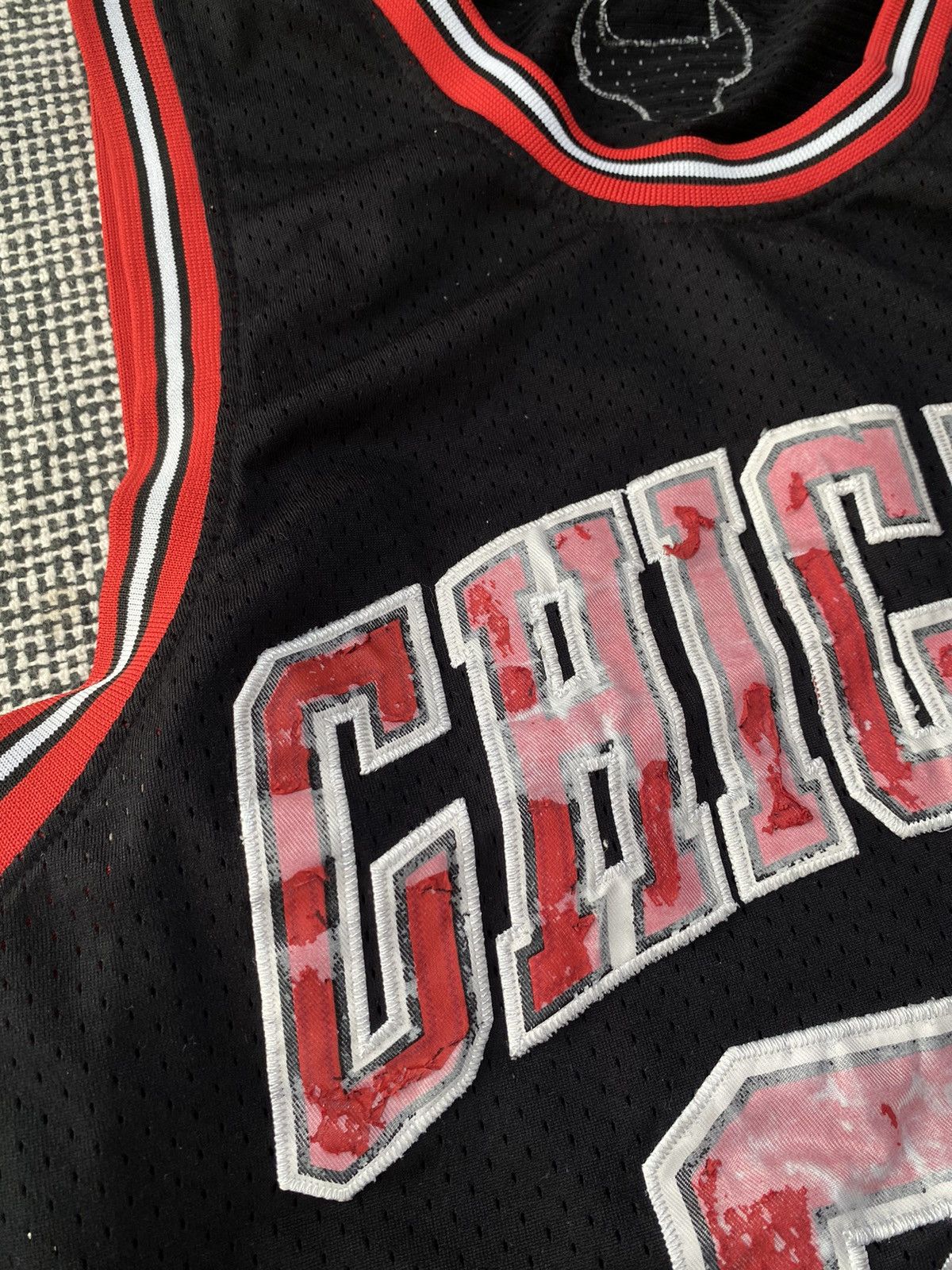 Nike × Vintage Rare vintage NBA Chicago bulls #23 Jordan nike Jersey y2k Size US L / EU 52-54 / 3 - 6 Thumbnail