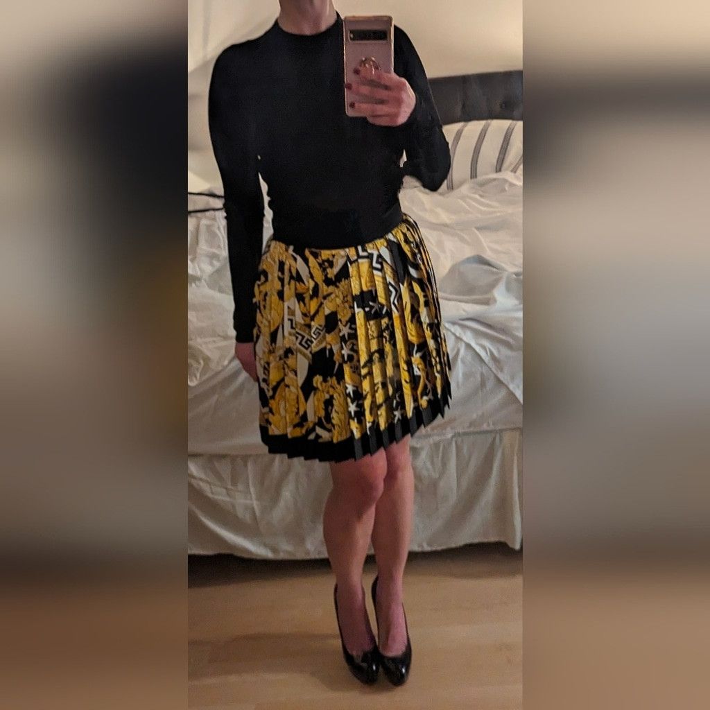 Versace Versace Iconic Baroque Print Pleated Silk Skirt Size 28" / US 6 / IT 42 - 3 Thumbnail