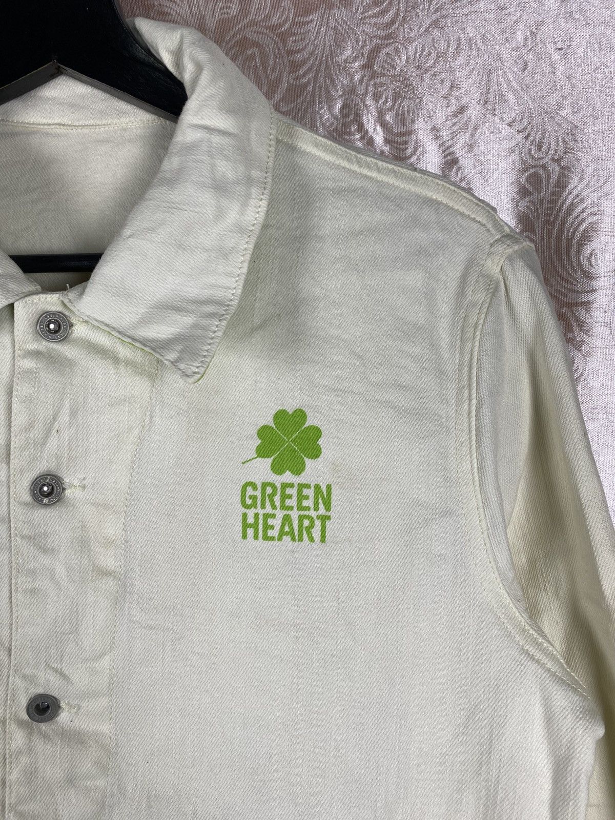 Vintage Vintage Green Heart White Denim Jacket Clover Graphic Size US M / EU 48-50 / 2 - 8 Thumbnail