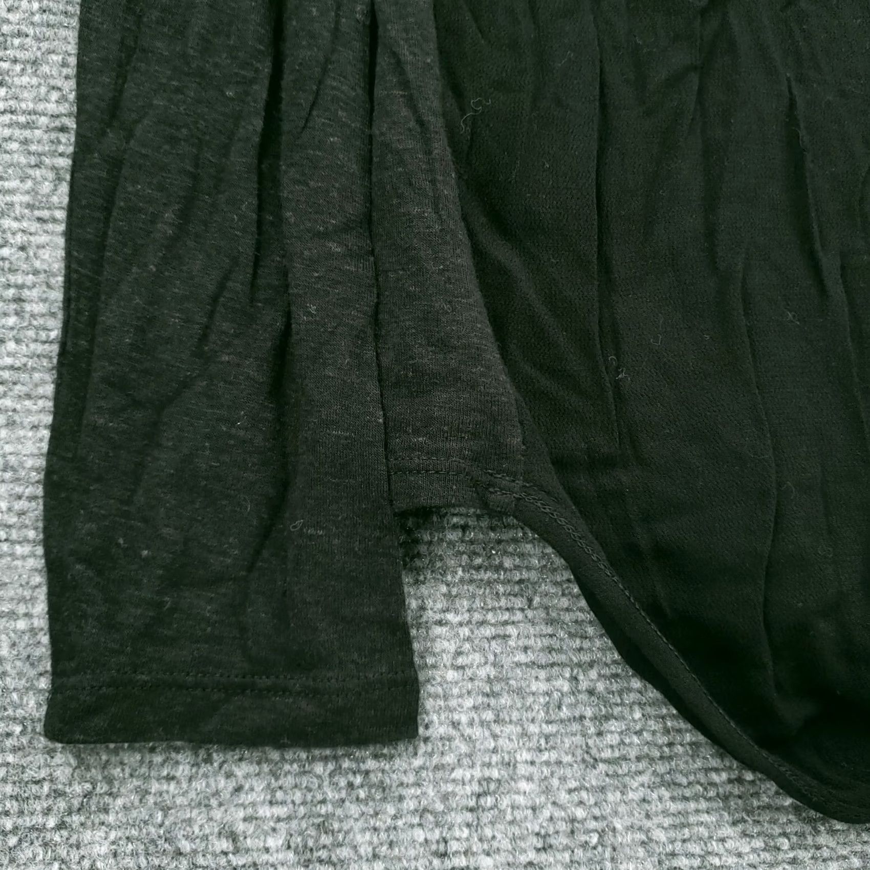 Forever 21 FOREVER 21 T-Shirt Womens Pullover V-Neck Keyhole Back Long Sleeve Knit NEW Black XSSmall? Size XS / US 0-2 / IT 36-38 - 6 Thumbnail