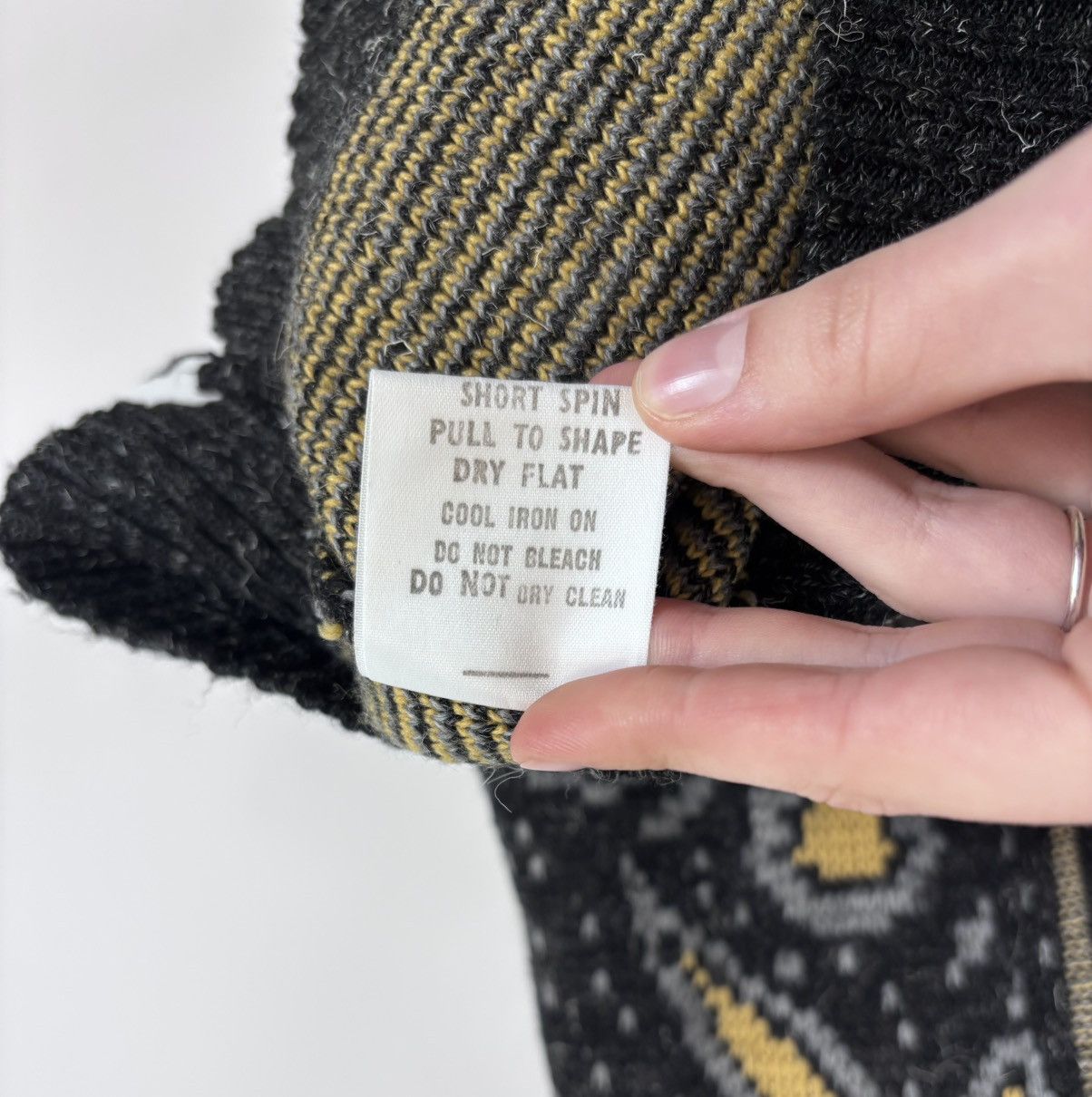 Other Vintage Maxis Paisley Abstract Pattern Wool Knit Sweater Size US M / EU 48-50 / 2 - 8 Thumbnail