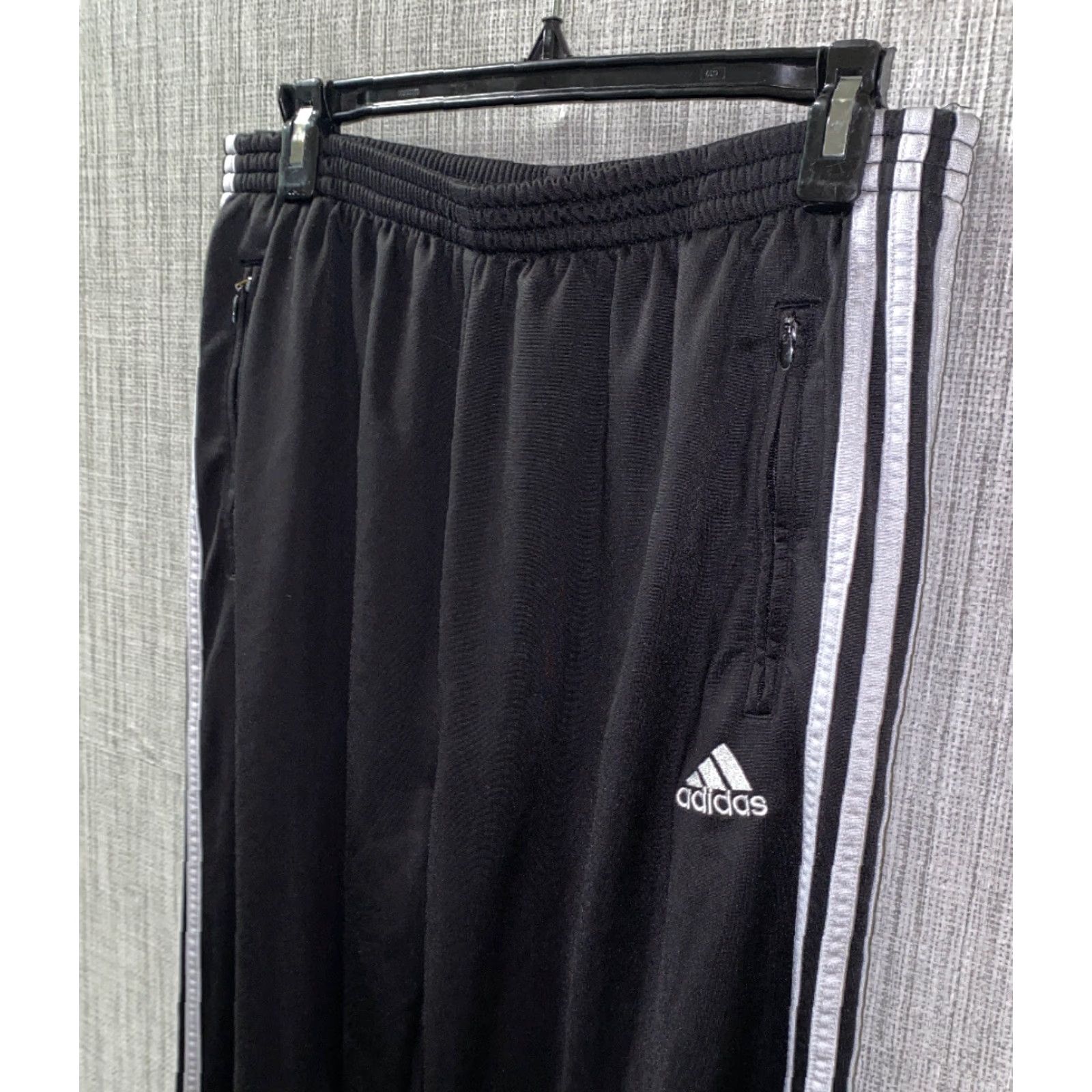 Adidas VINTAGE Adidas Track Pants Mens Side Stripe Athletic Black/White Size M Pants Size US 31 - 4 Thumbnail