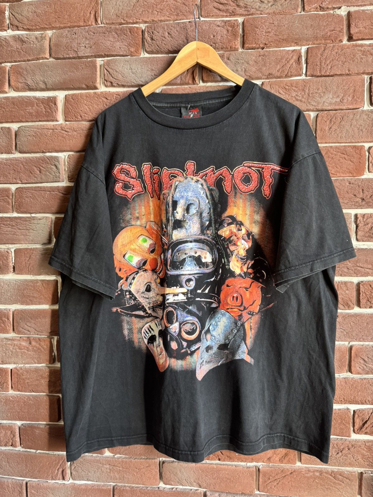 Band Tees 00s Slipknot IOWA Mask Nu Metal Band Tshirt Rare Grail XL Size US XL / EU 56 / 4 - 1 Thumbnail
