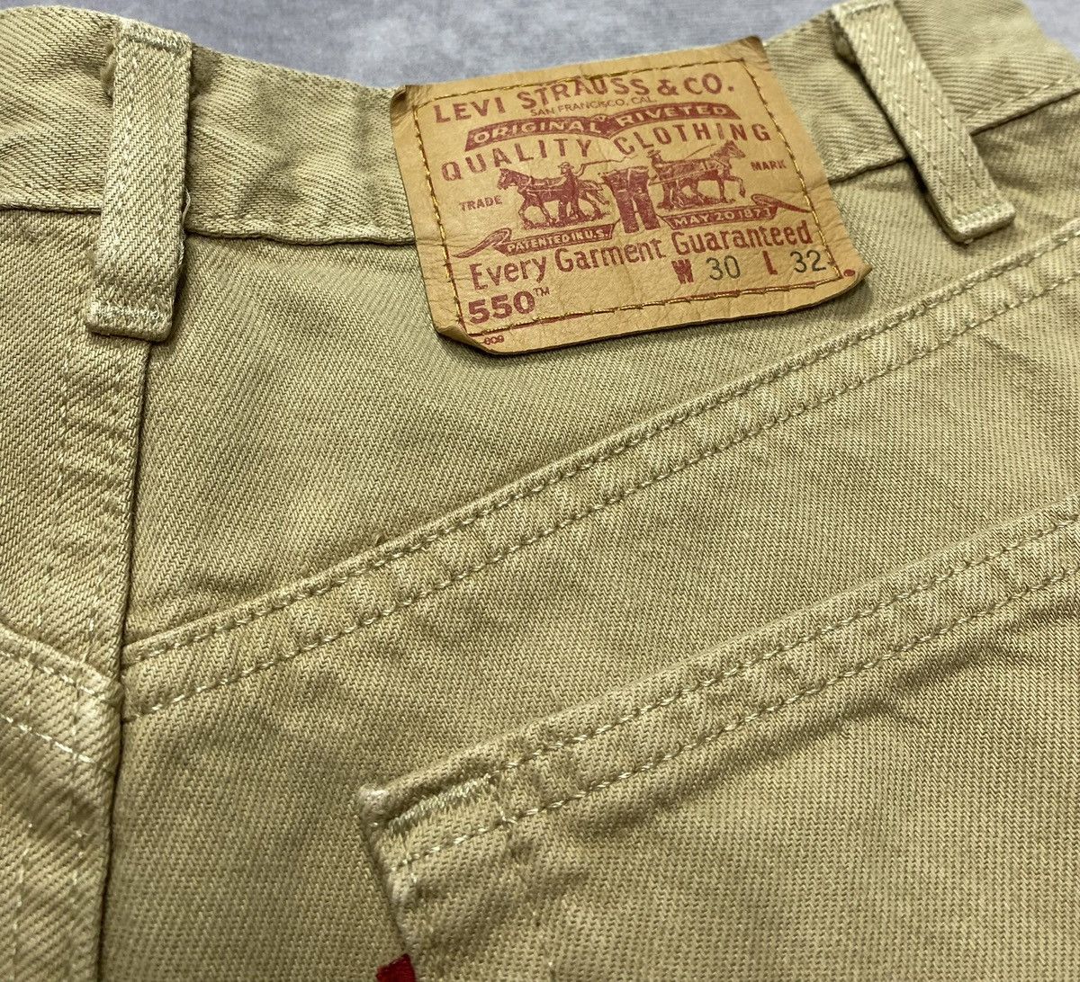 Levi's Vintage Clothing 90’s Vintage Levi Strauss 550 Denim Khaki Size US 30 / EU 46 - 3 Thumbnail