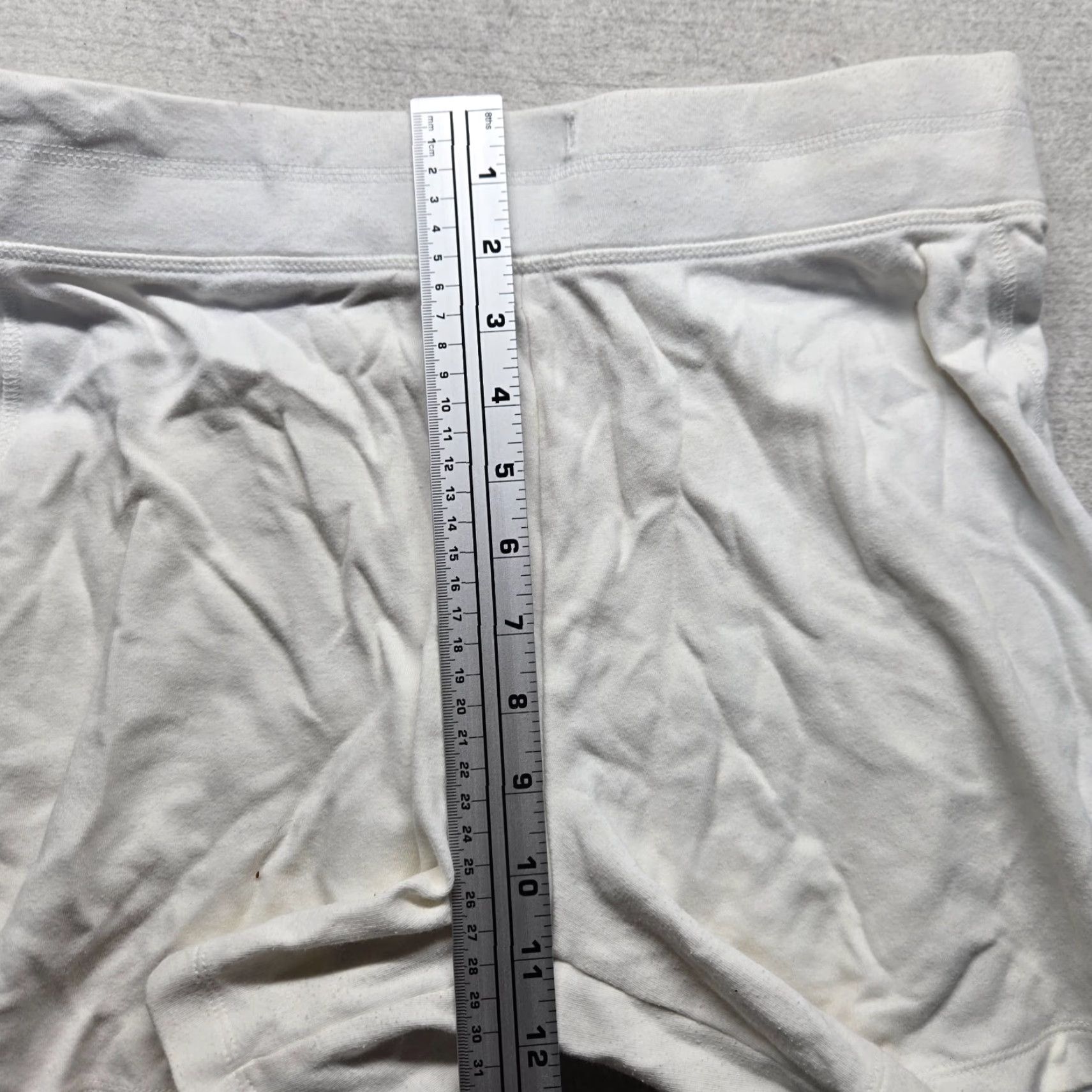 Champion c9 by champion Champion C9 Solid White Tennis/Running Shorts Women Large Adult Size L White Breathable Moisture Wicking Tennis 90s? Size 36" / US 14 / IT 50 - 5 Thumbnail