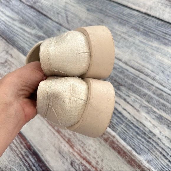 Dolce Vita Dolce Vita Elias Ivory Leather Chunky Loafers Size US 10 / IT 40 - 9 Thumbnail