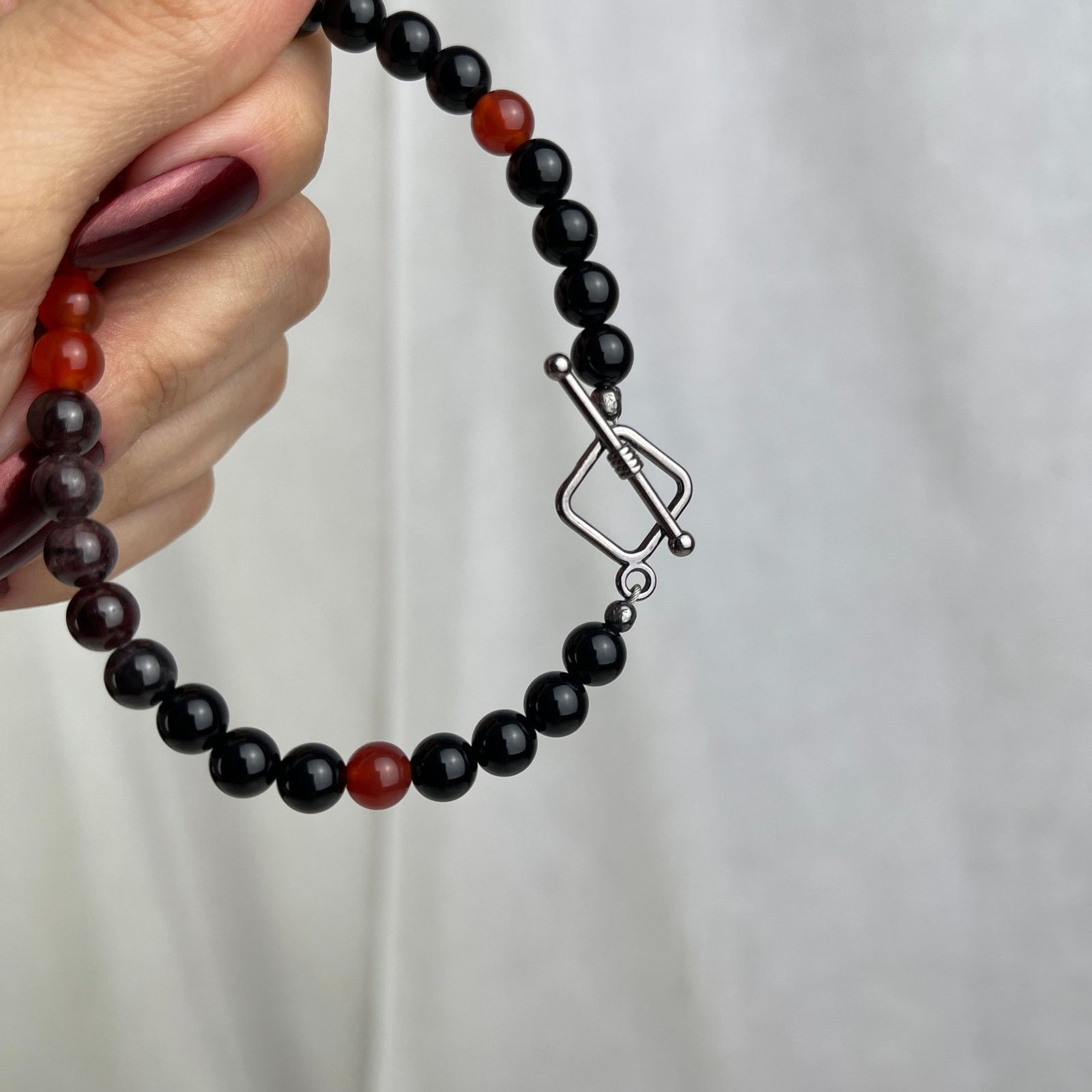 Handmade Carnelian Garnet Obsidian Crystal Gemstone Bead Bracelet Size ONE SIZE - 10 Thumbnail