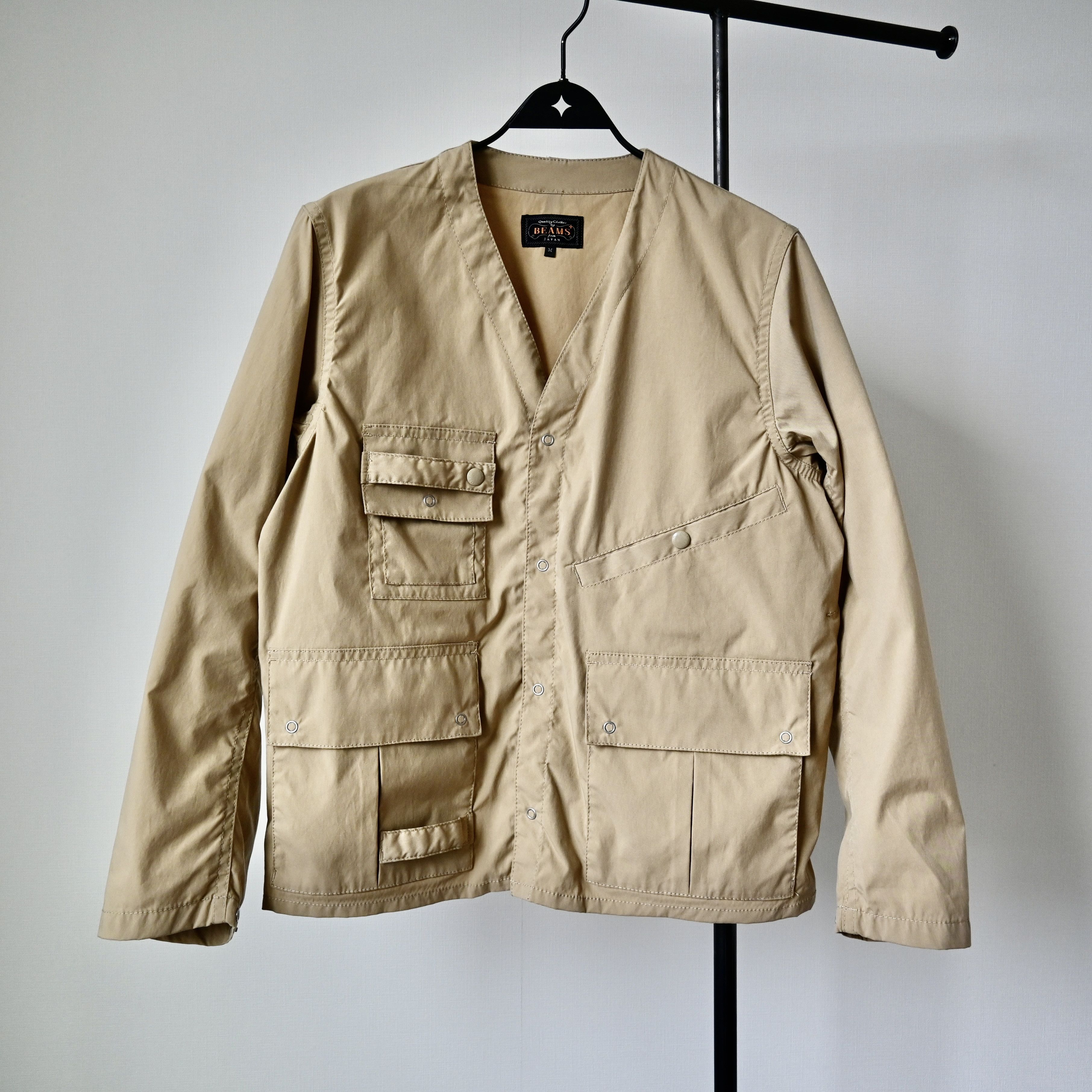 Beams Plus BEAMS PLUS x Komatsu Matere multi-pocket fishing jacket, tan Size US M / EU 48-50 / 2 - 1 Thumbnail