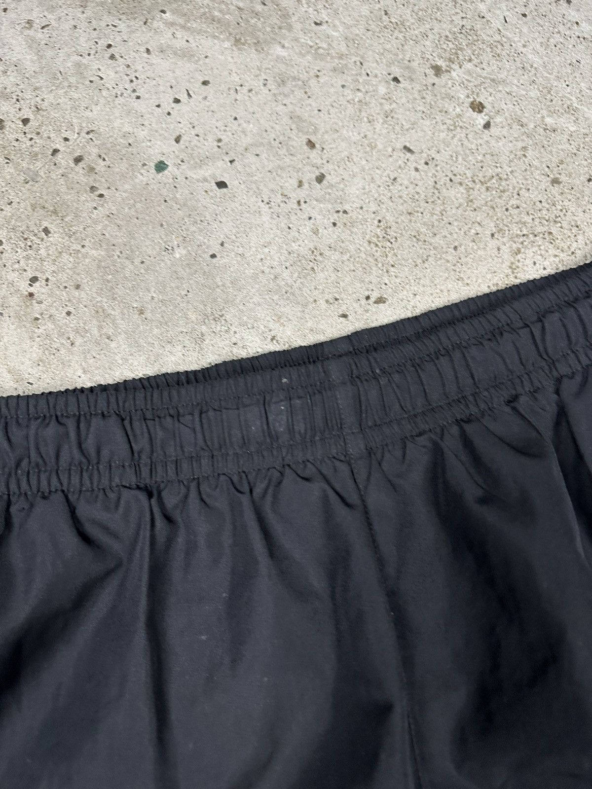 Nike Vintage Y2K Nike Black Baggy Track Pants Swoosh Spell Out Size US 36 / EU 52 - 10 Thumbnail