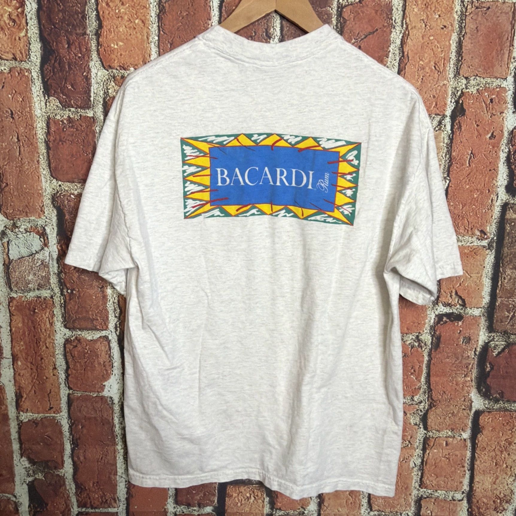 Vintage VINTAGE Bacardi T-Shirt Mens XL Brown Grey Graphic Size US XL / EU 56 / 4 - 3 Thumbnail