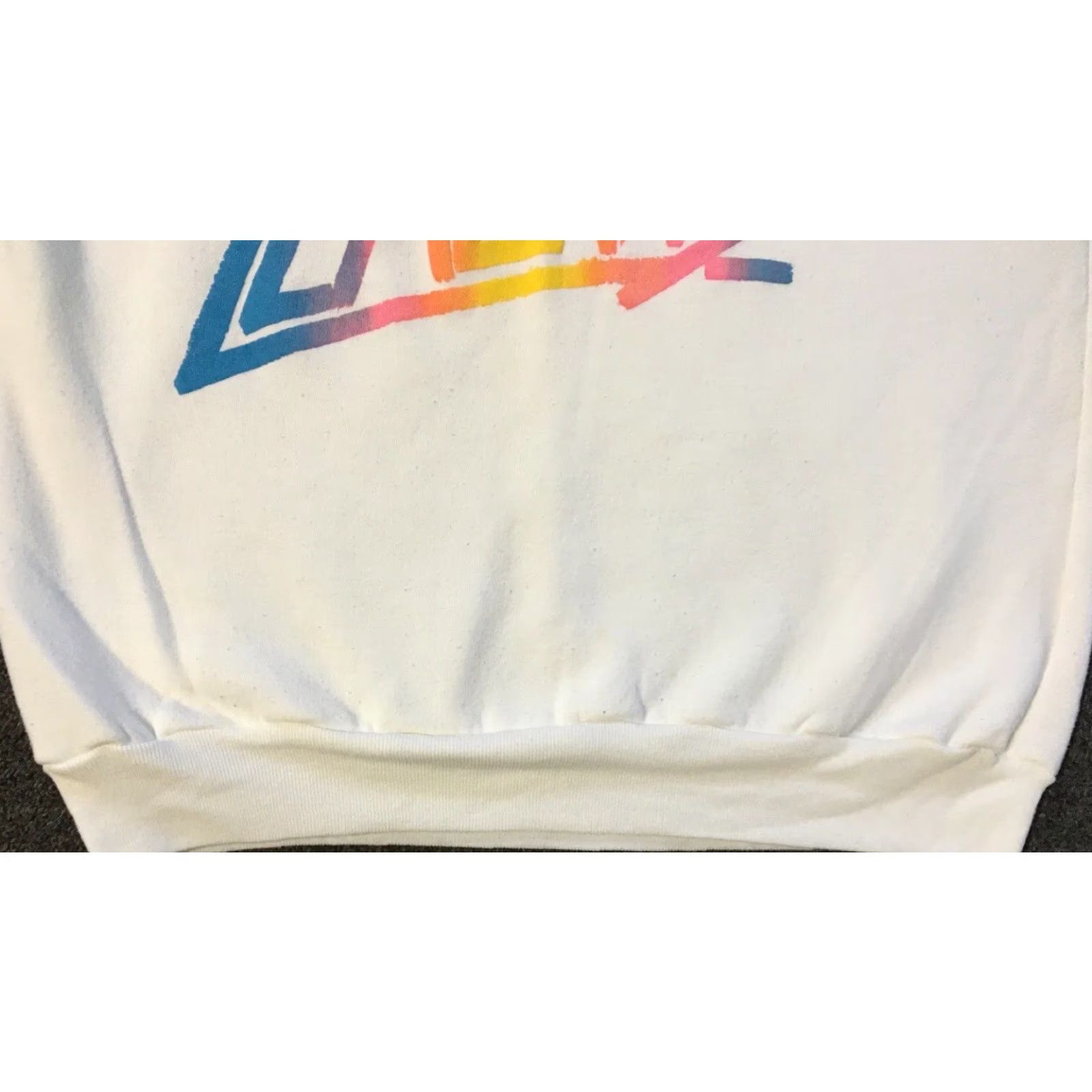 Vintage Vtg 90s New Zealand Faded Sweatshirt S Vaporwave White Hoodie Men Size US S / EU 44-46 / 1 - 3 Thumbnail