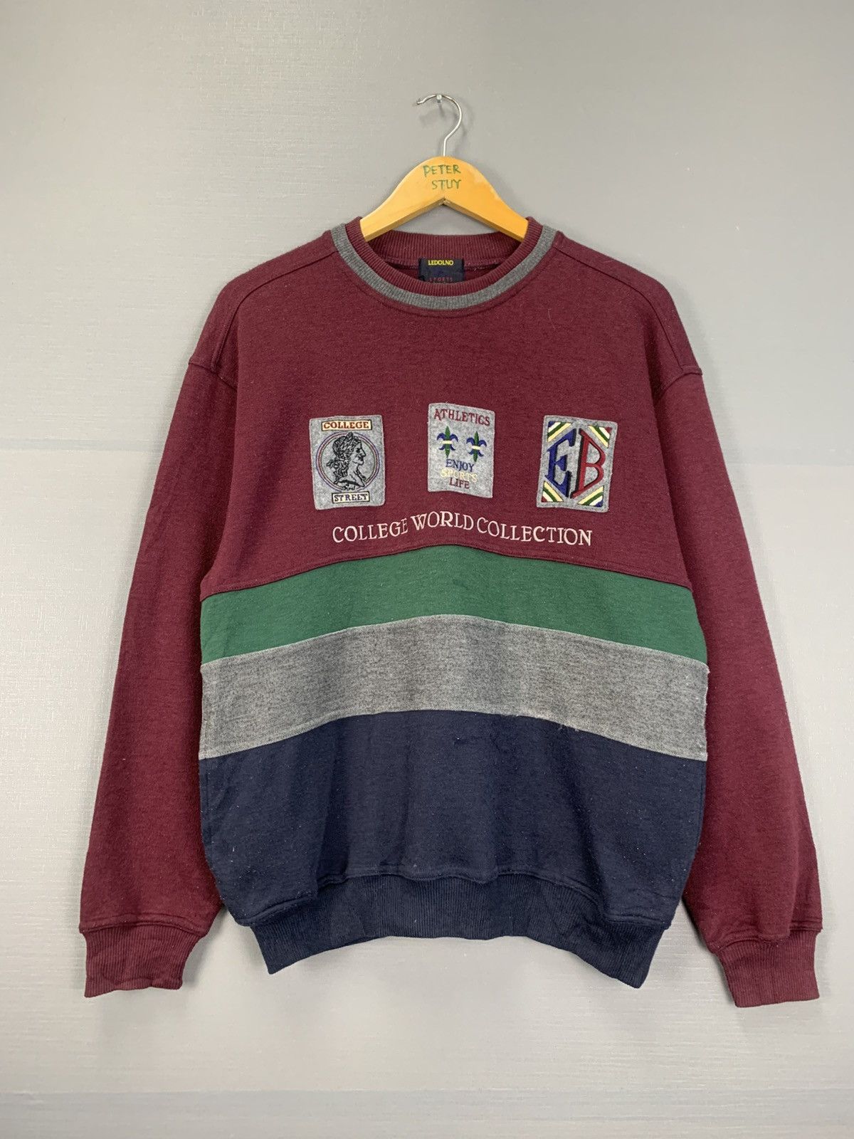 Japanese Brand × Vintage Vintage College World Collection Sweatshirt Size US M / EU 48-50 / 2 - 1 Thumbnail