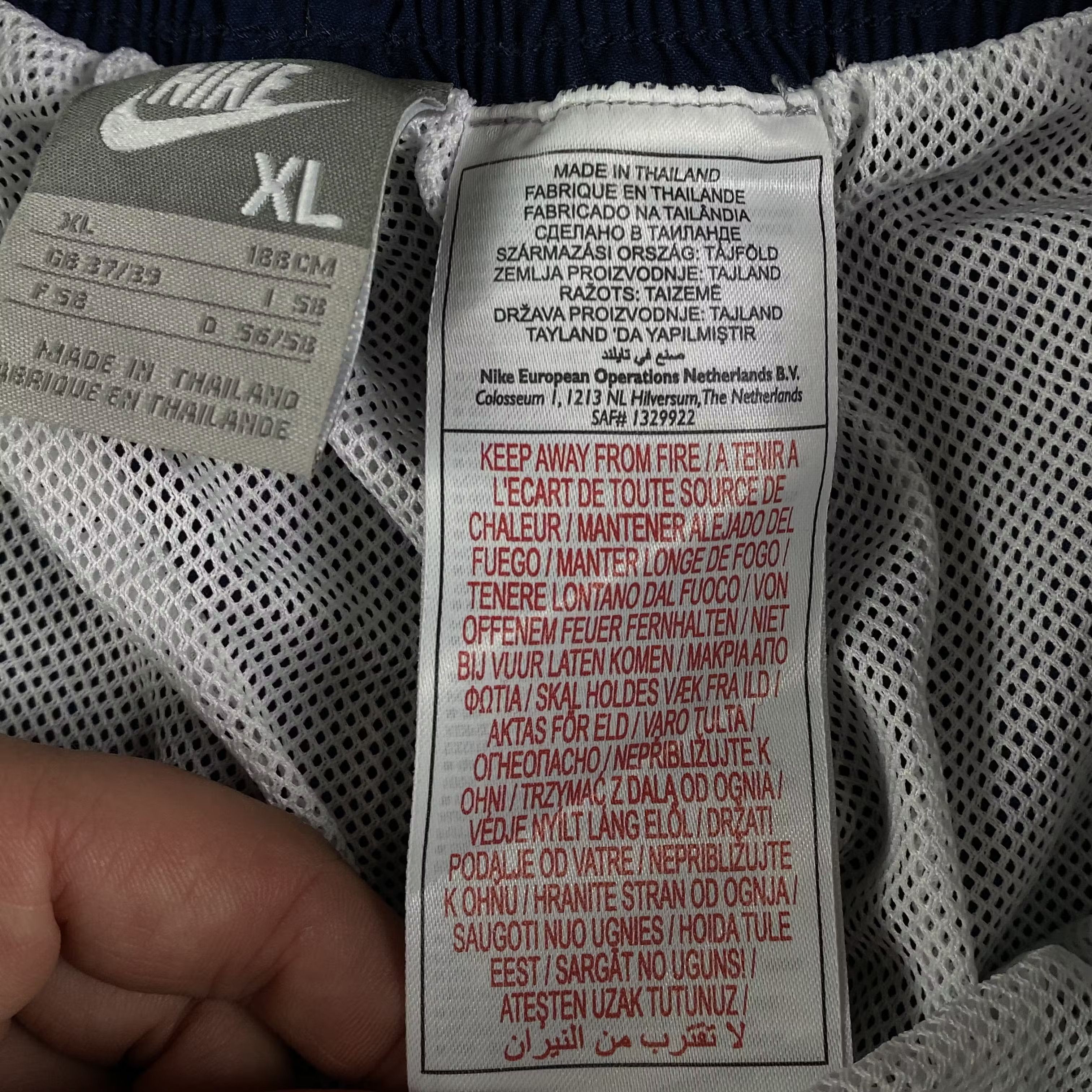 Nike × Vintage Men’s Shorts Nike Vintage Size XL Size US 34 / EU 50 - 5 Thumbnail
