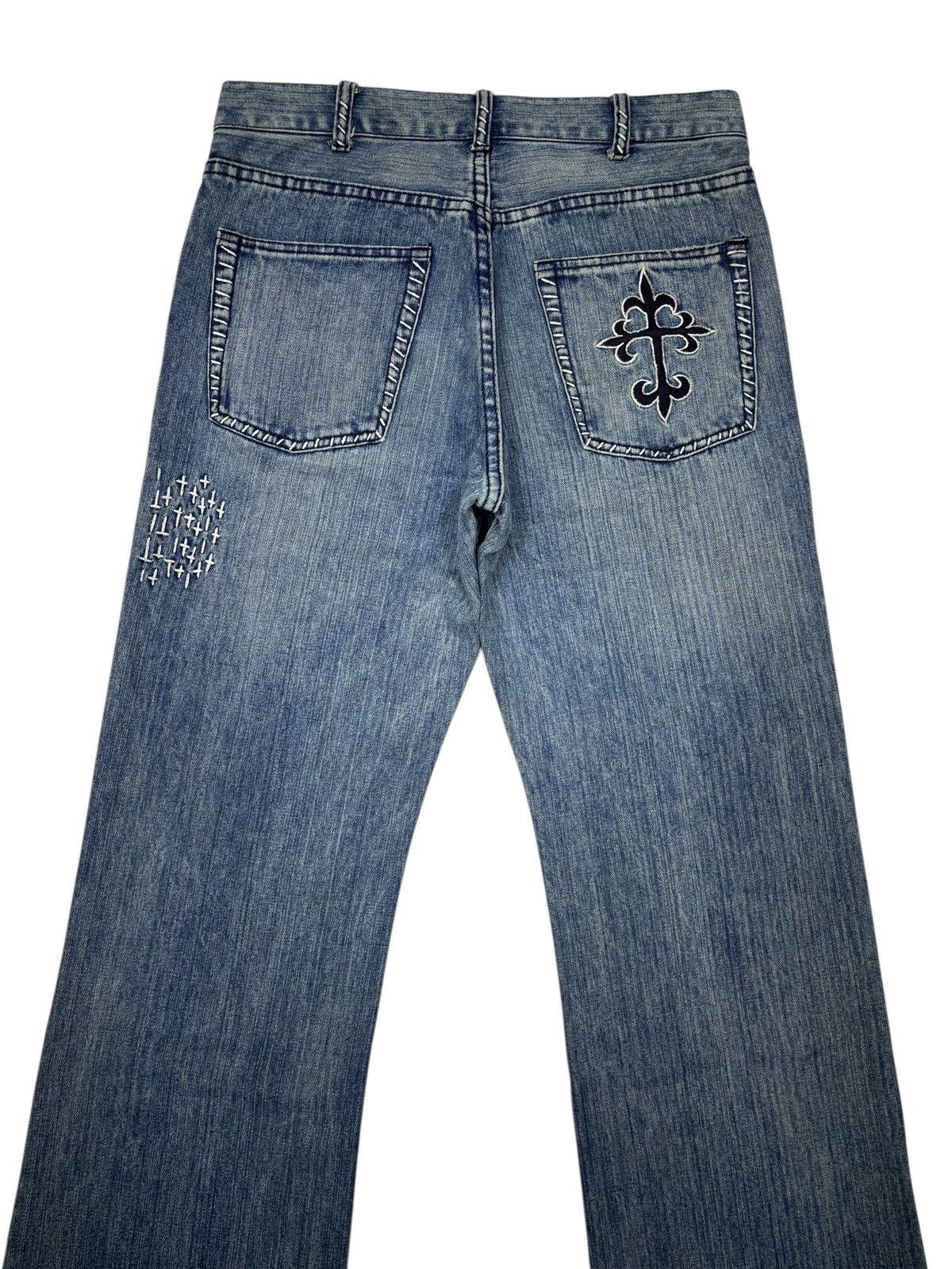 Acne Studios VINTAGE JAPANESE CROSS PATCHES CHROME HEART FLARE JEANS Size US 30 / EU 46 - 6 Thumbnail
