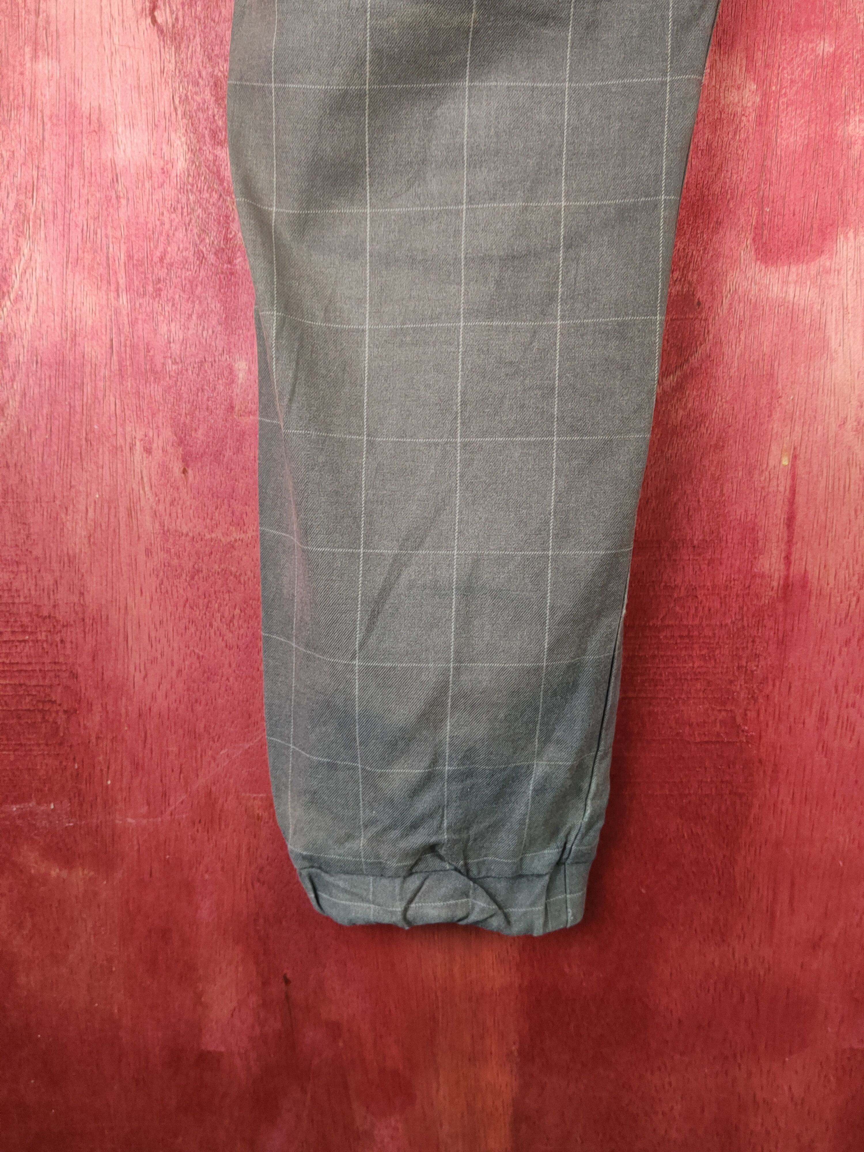 Japanese Brand × Vintage Uniqlo Dark Gray Faded checkered Jogger Pants #S2268 Size US 32 / EU 48 - 9 Thumbnail