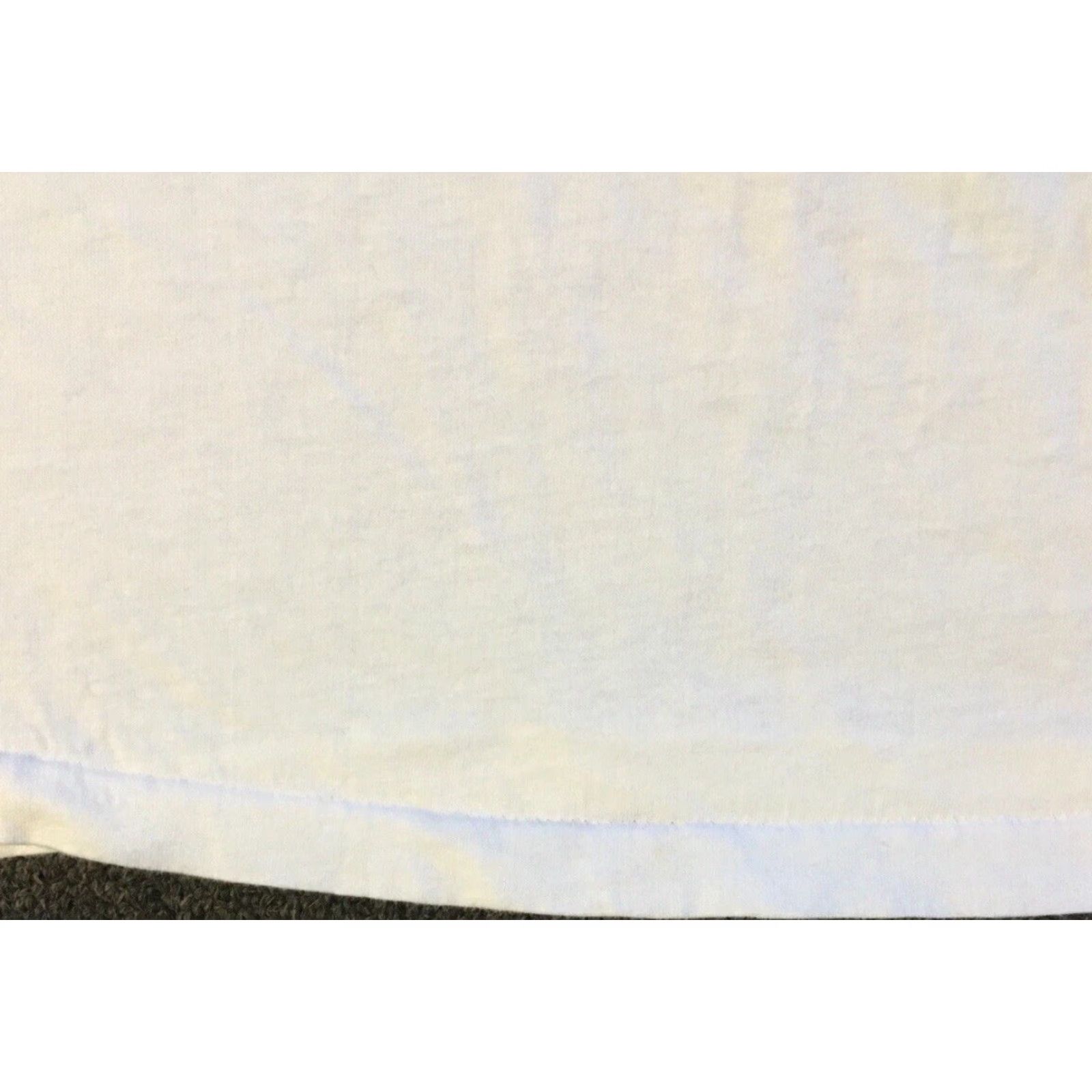 Hanes VINTAGE Hanes Shirt XL White 80s 90s Faded Grunge Biker Punk Skate Surf Trucker Track PE Men Short Sleeve T-Shirt Single Stitch Size US XL / EU 56 / 4 - 4 Thumbnail
