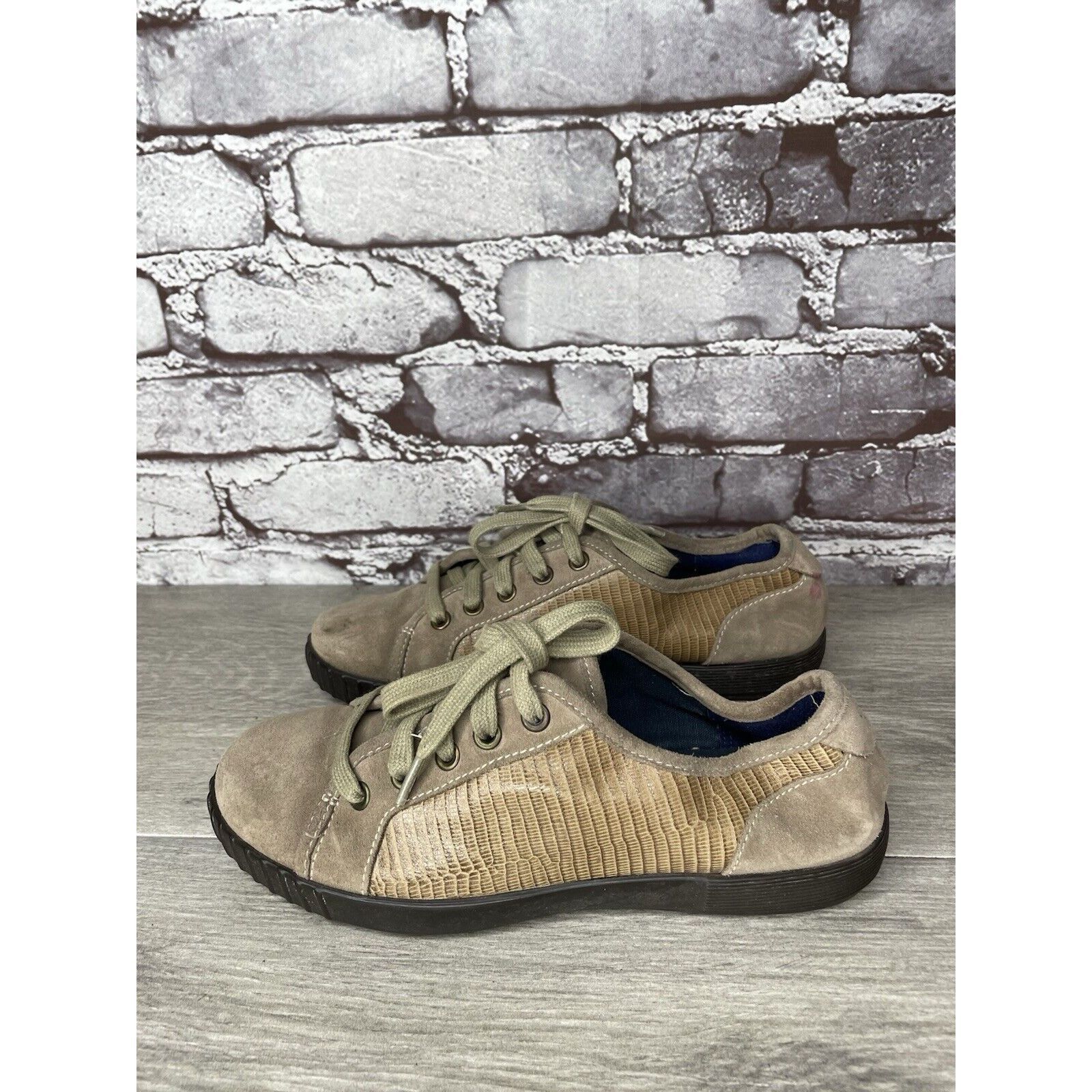 Cole Haan Cole Haan Taupe Suede Leather Lace Up Comfort Casual Shoes W Size US 6 / IT 36 - 22 Thumbnail