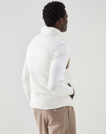 o1la1rc1a0325 Goose Vest in White