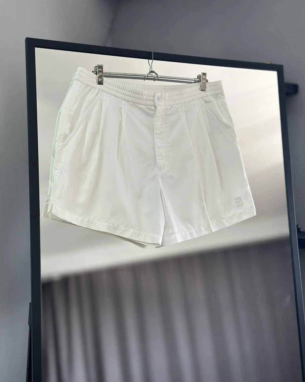 Nike Vintage Nike Shorts Court Swoosh Y2K white Federer Golf Size US 32 / EU 48 - 5 Thumbnail
