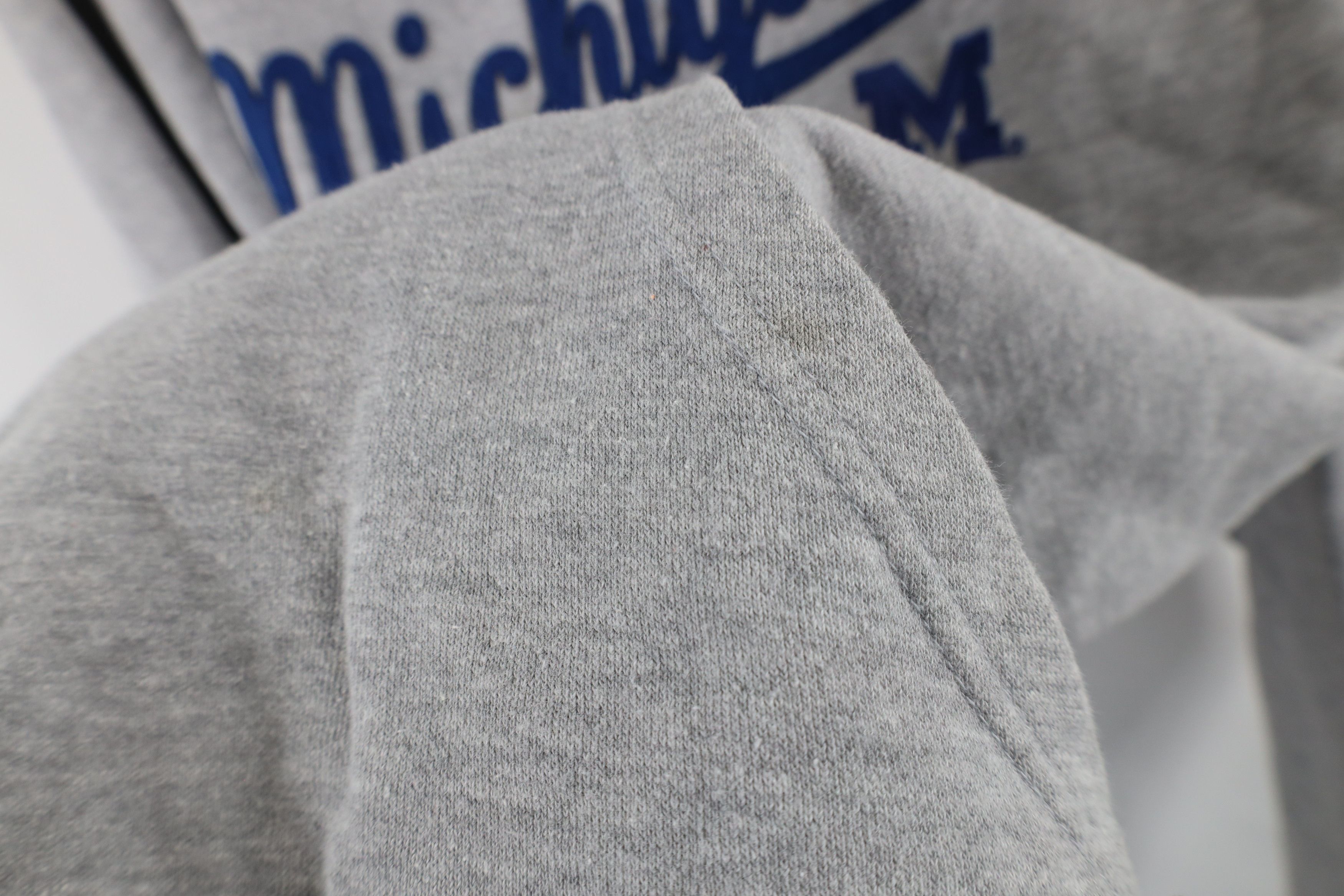 Vintage Vintage 90s Spell Out Script University of Michigan Hoodie Size US XXL / EU 58 / 5 - 9 Thumbnail