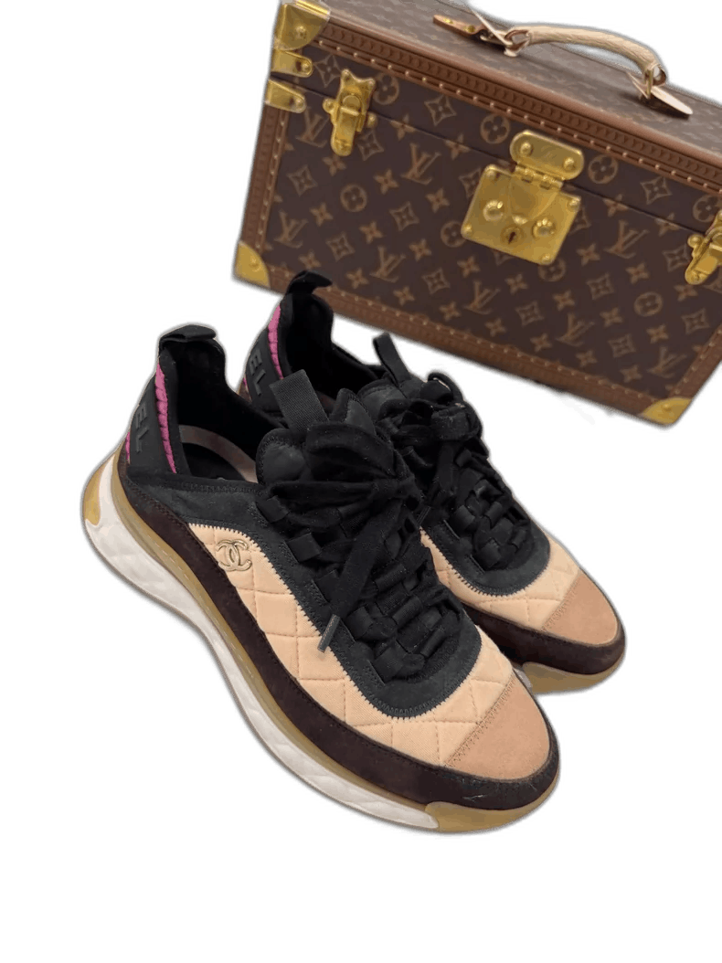 Chanel Chanel Color-Block Athletic Sneakers Size 38 Size US 7 / IT 37 - 1 Thumbnail