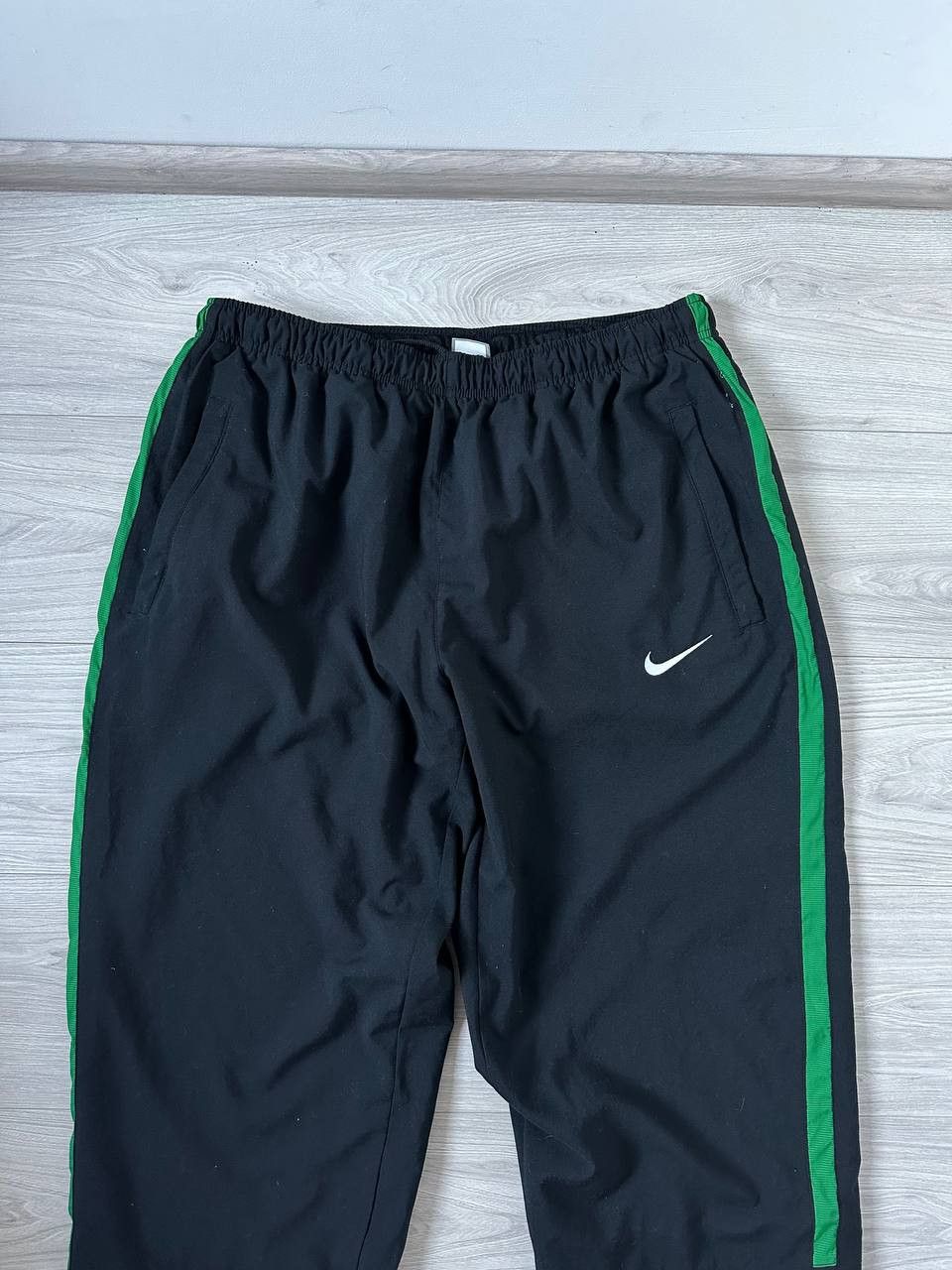 Nike Vintage Nike Neylon Sweatpants Drill Size US 40 / EU 56 - 2 Thumbnail