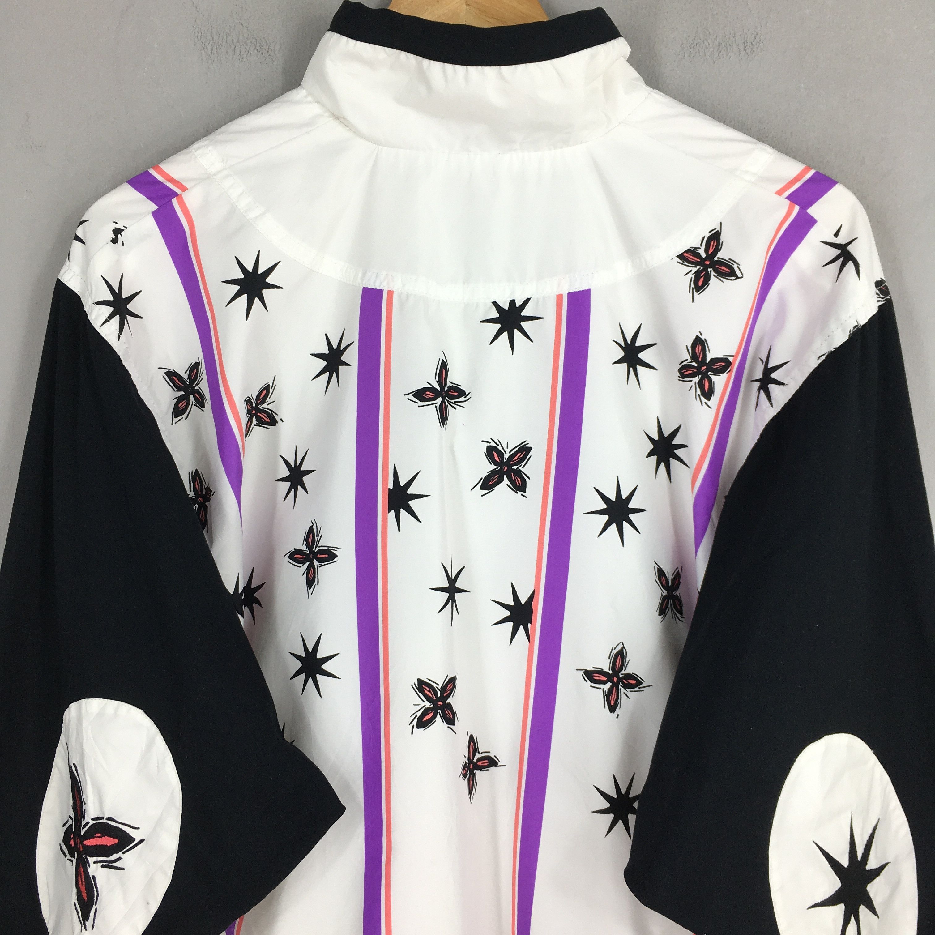 Nike Vintage Nike Swoosh Pop Art Windbreaker Jacket Medium Size US M / EU 48-50 / 2 - 8 Thumbnail