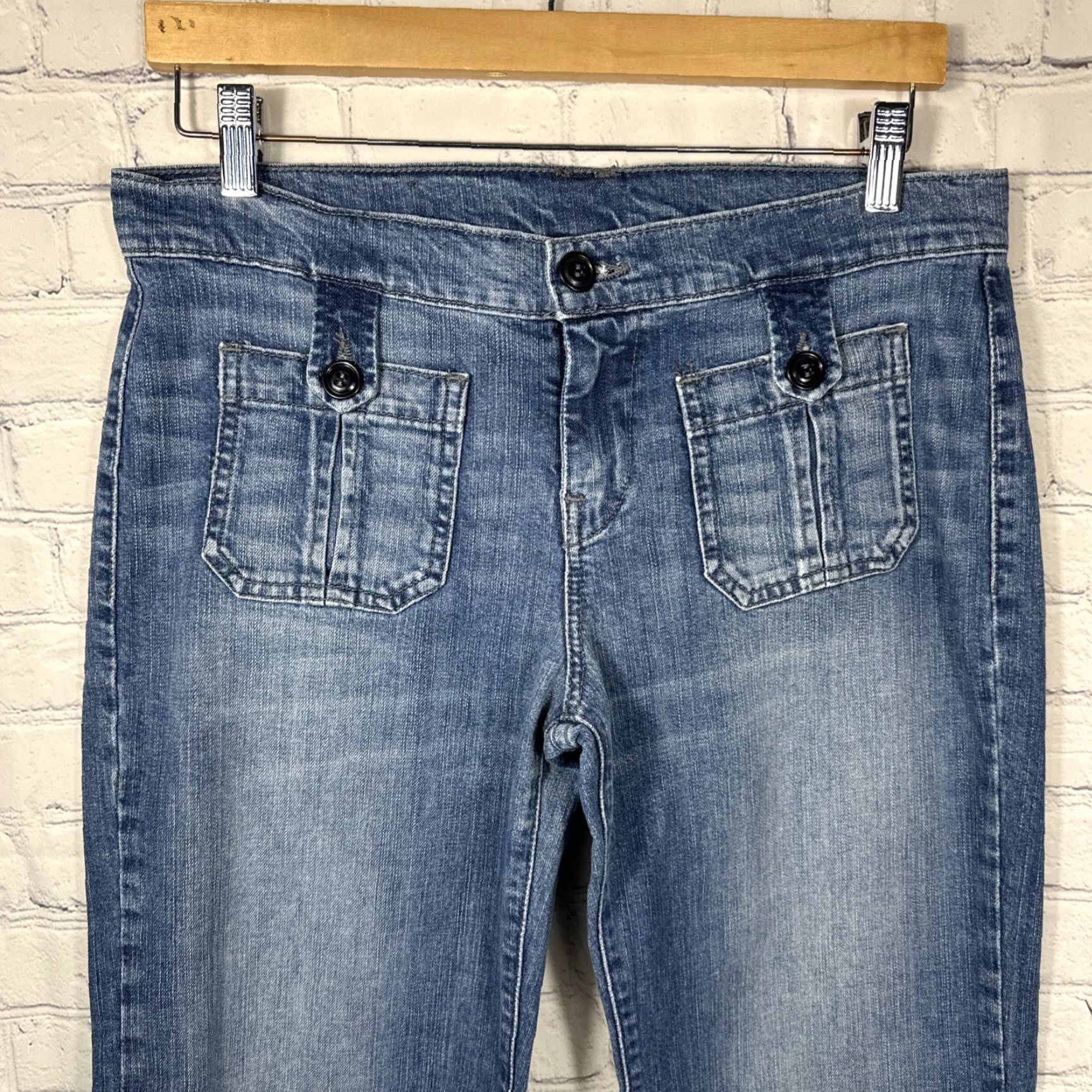 Lucky Brand VINTAGE Lucky Brand Jeans Dungarees Concert Wide Leg Womens 8/29 Blue Denim 30in Waist USA Medium Wash Size 30" / US 8 / IT 44 - 2 Thumbnail