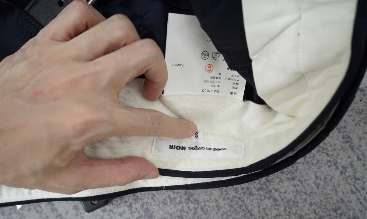 Comme des Garcons Comme des Garçons Double Pleated Wool Shorts Size US 32 / EU 48 - 9 Thumbnail