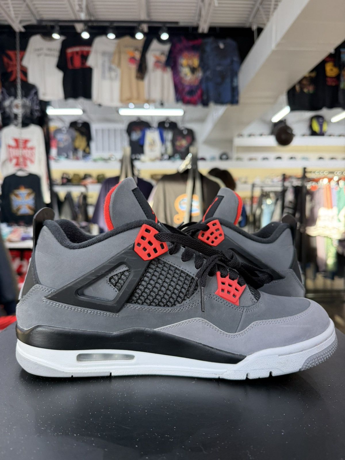 Jordan Brand Air Jordan 4 Infrared Size 10 (2022) Size US 10 / EU 43 - 3 Thumbnail