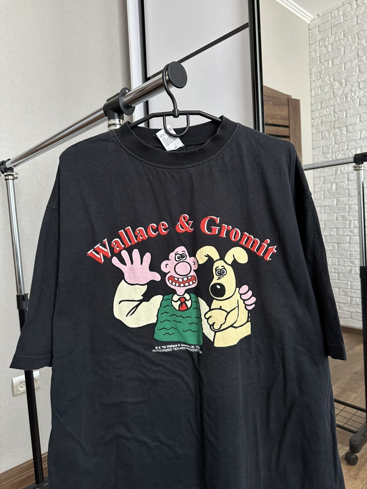 Vintage 1989 Wallace & Gromit Vintage Movie T-Shirt Tee Size US XL / EU 56 / 4 - 5 Thumbnail