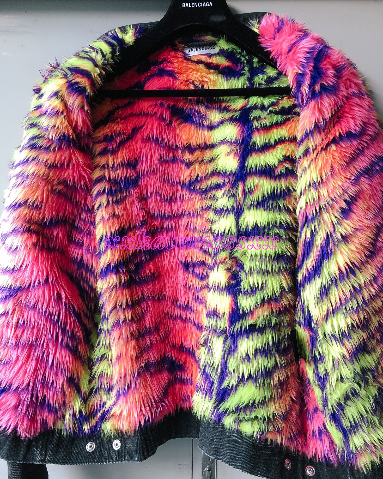Balenciaga Balenciaga AW18 Runway Faux Fur Lined Denim Jacket Size US S / EU 44-46 / 1 - 3 Thumbnail