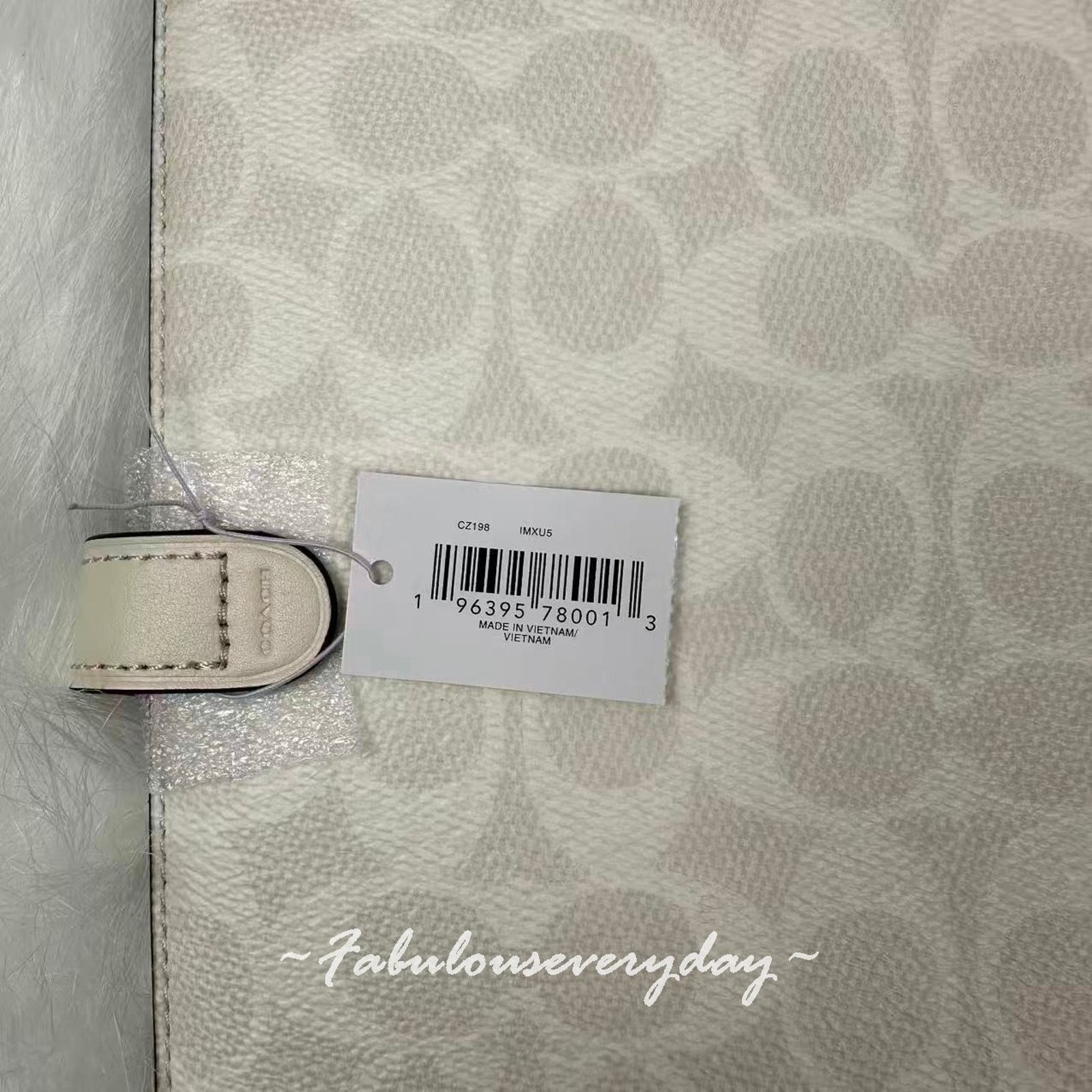 Coach Coach Snap Notebook In Signature Canvas/Silver/Chalk CZ198 Size ONE SIZE - 5 Thumbnail
